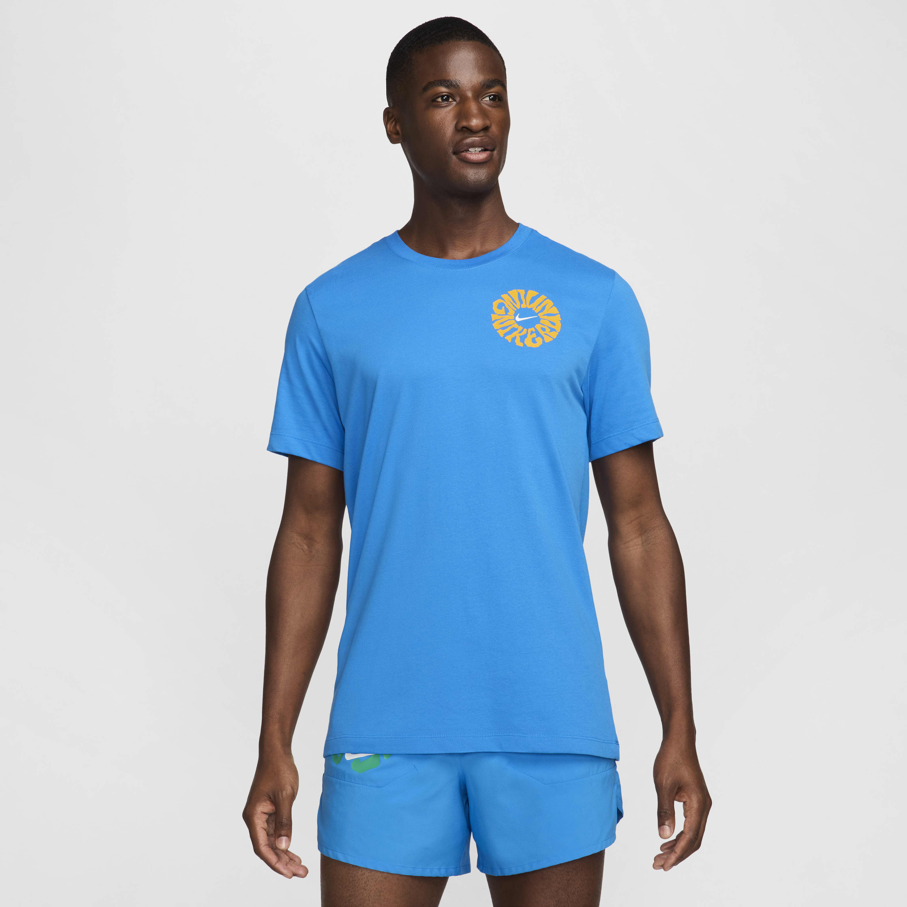 Nike breathable t shirt sales