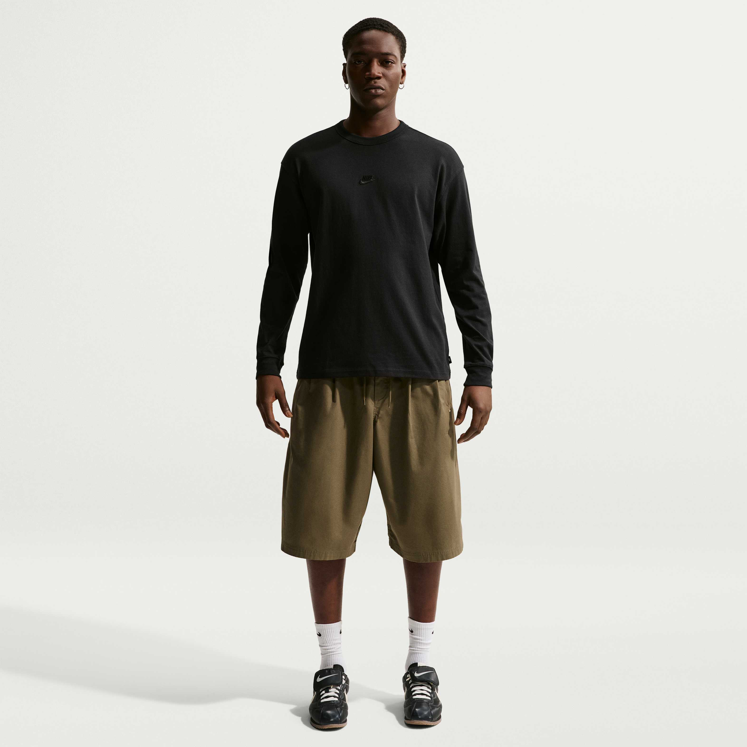 Nike Sportswear Premium Essentials image number 3