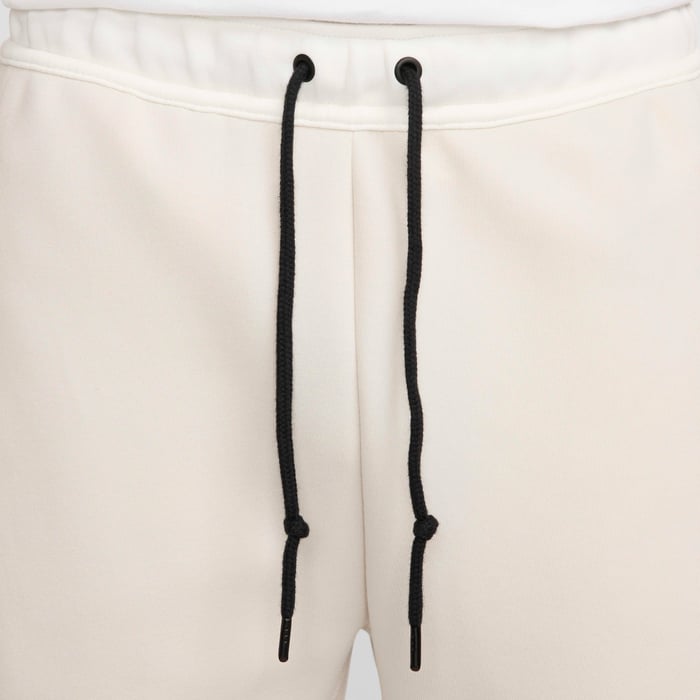 Nike Sportswear Tech Fleece image number 2 Nike Sportswear Tech Fleece image number 2