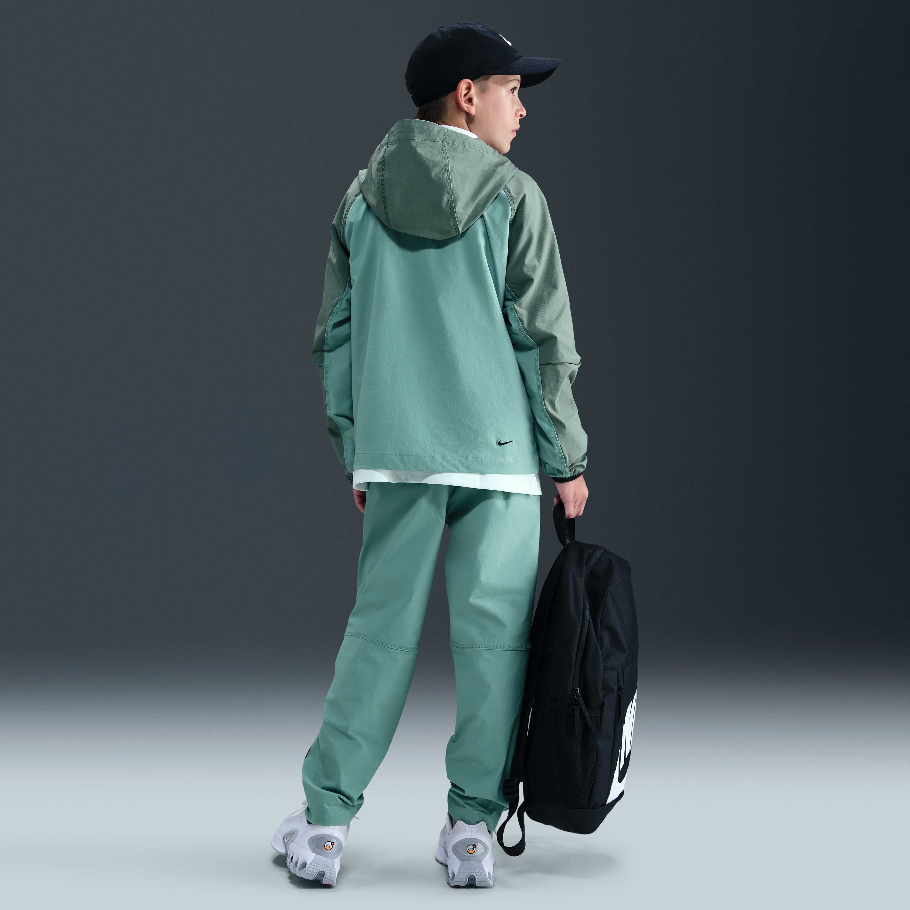 Nike Tech image number 4