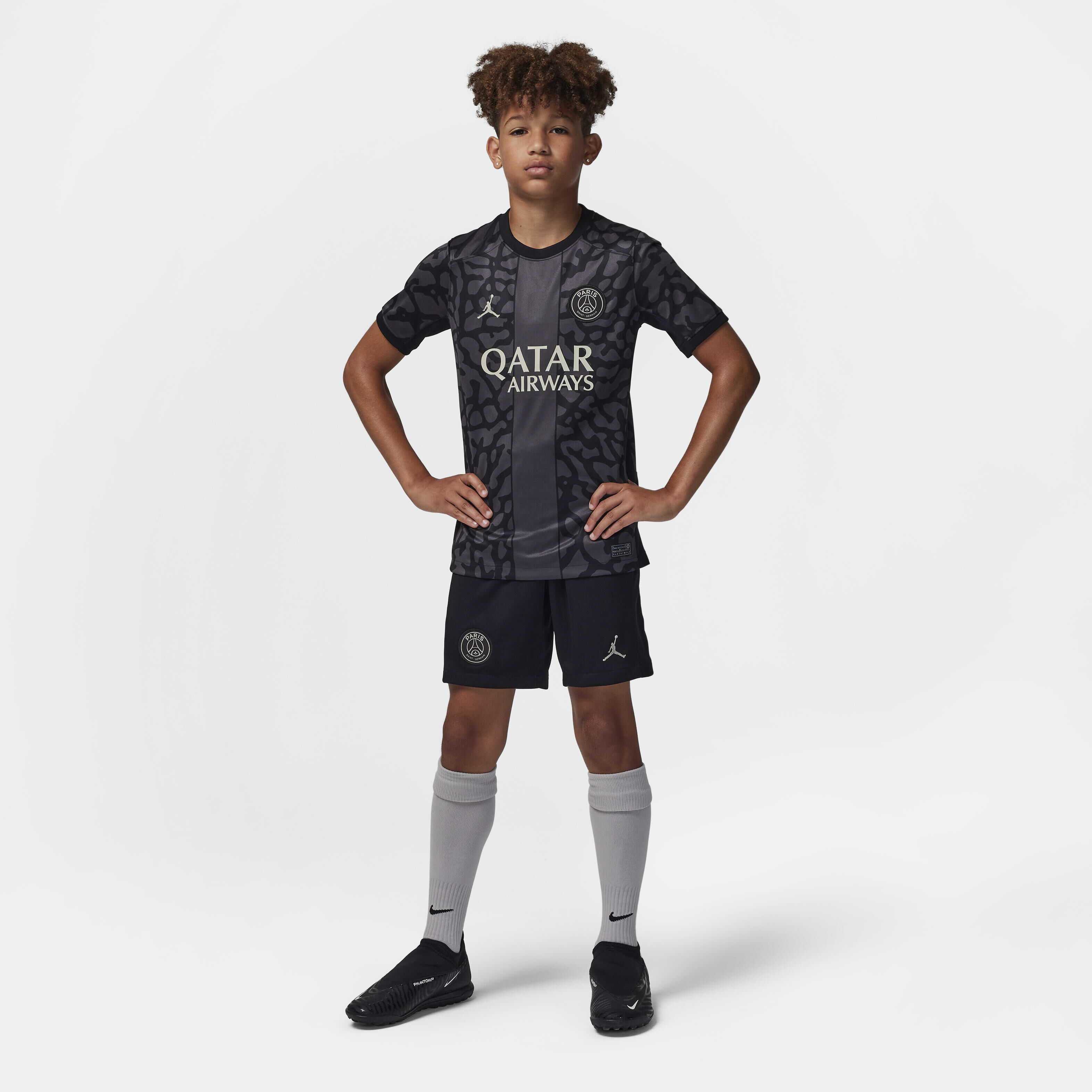 باريس سان جيرمان 2023/24 ستيديوم البديل image number 6