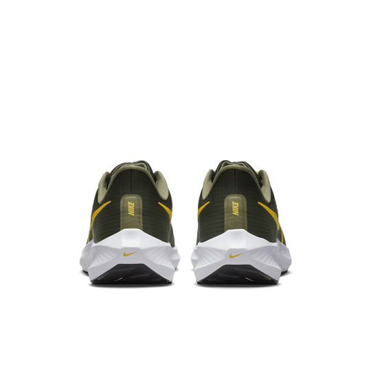 Nike air zoom 2025 pegasus 35 club gold