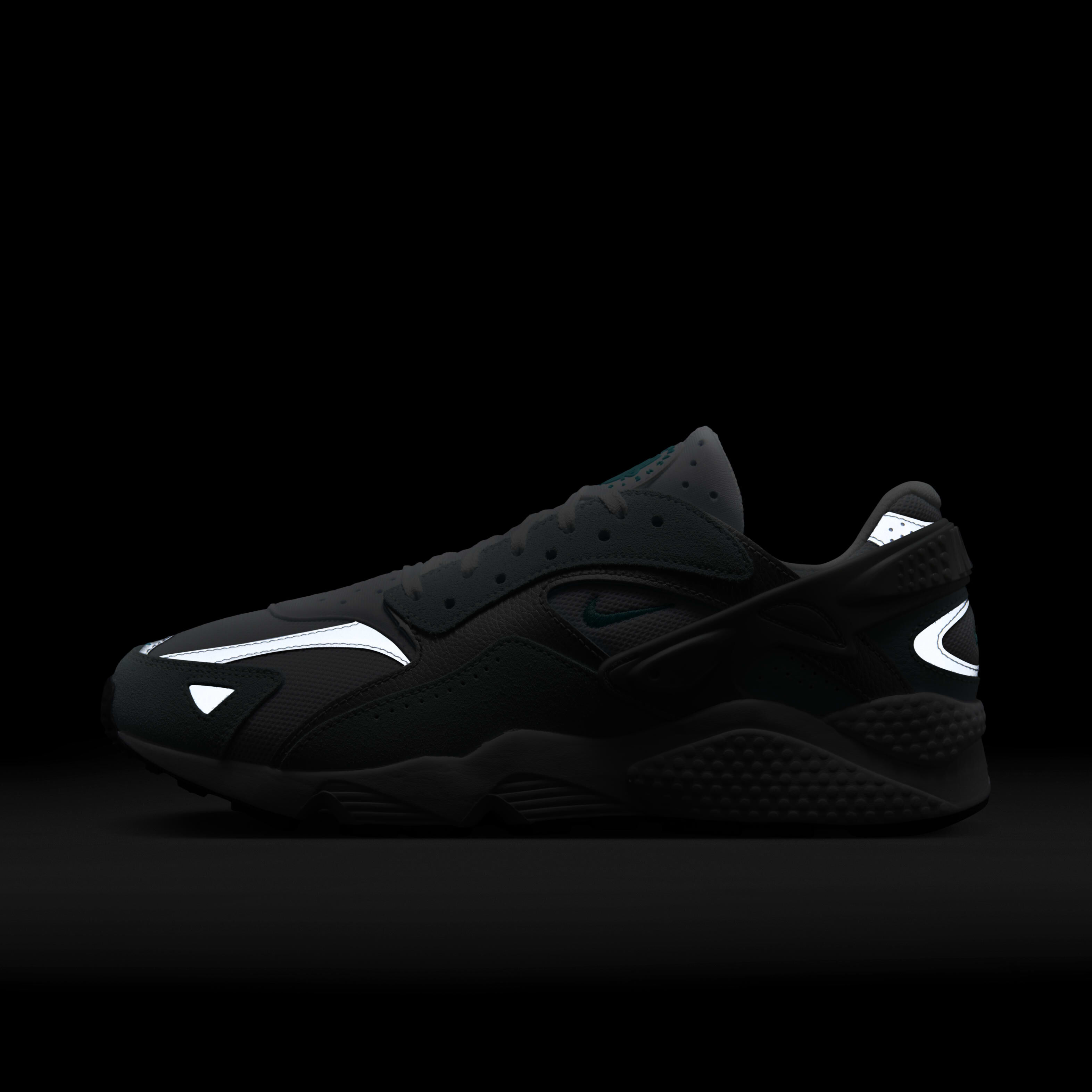 Nike huarache 7y cheap