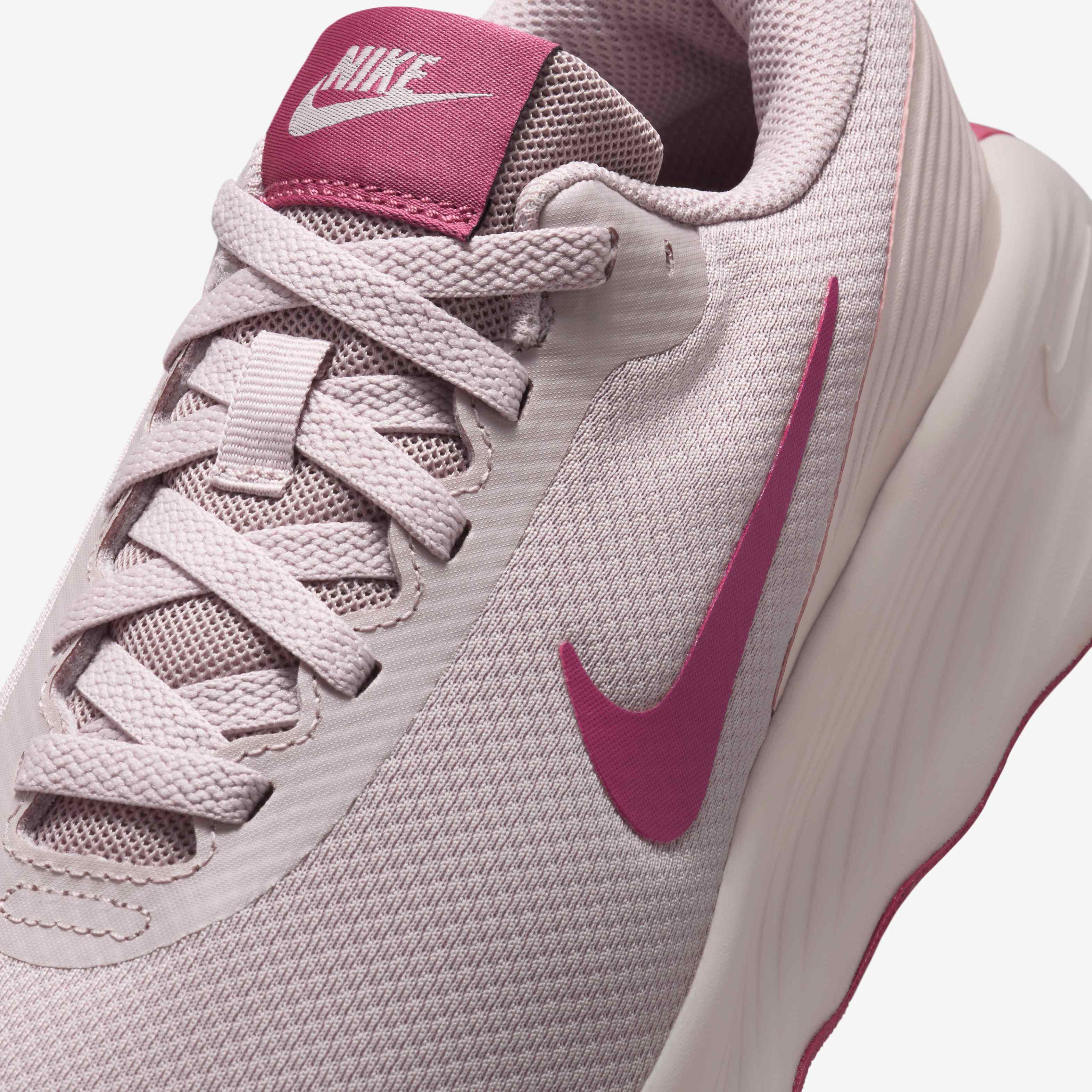 Nike Promina image number 6