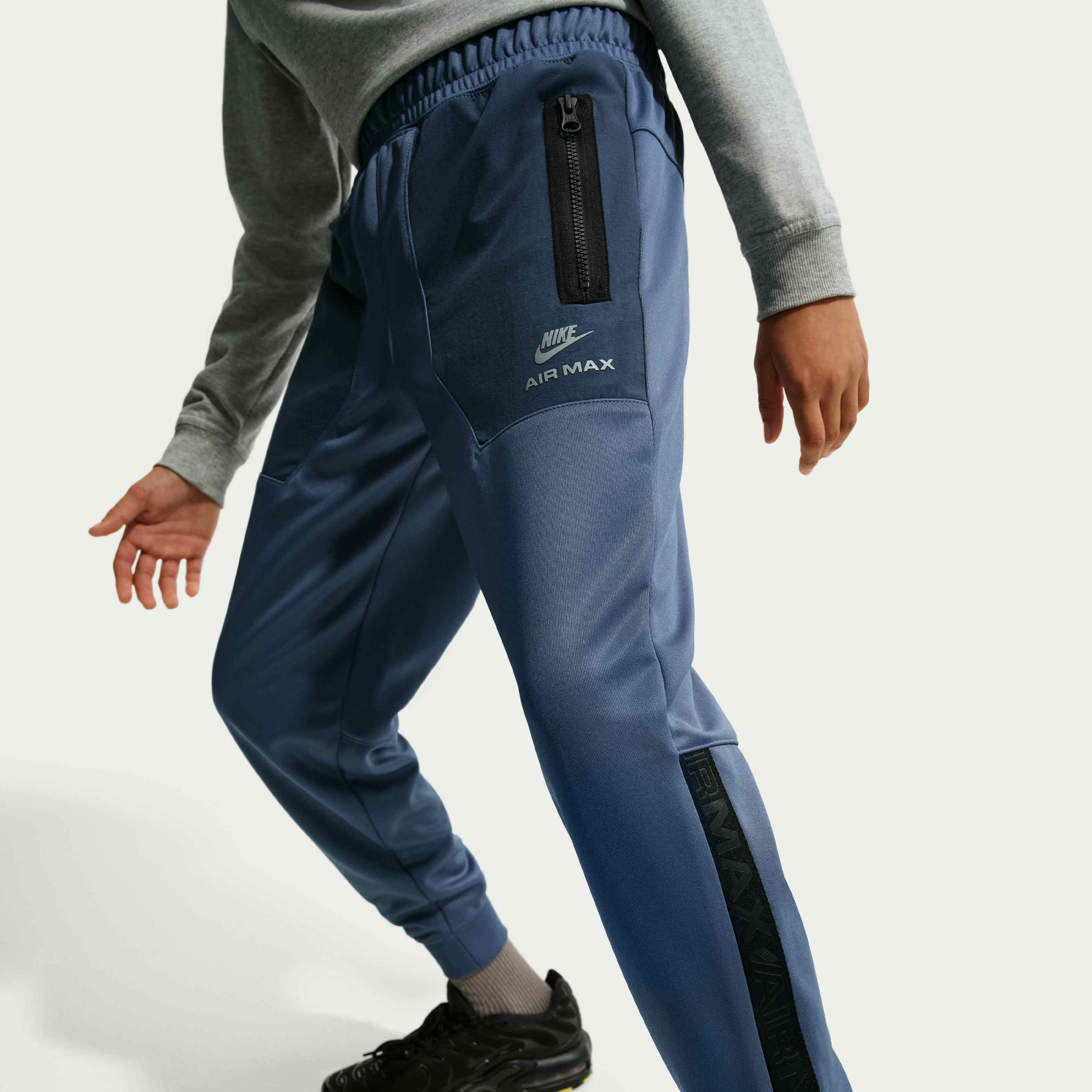 Nike Sportswear image number 1