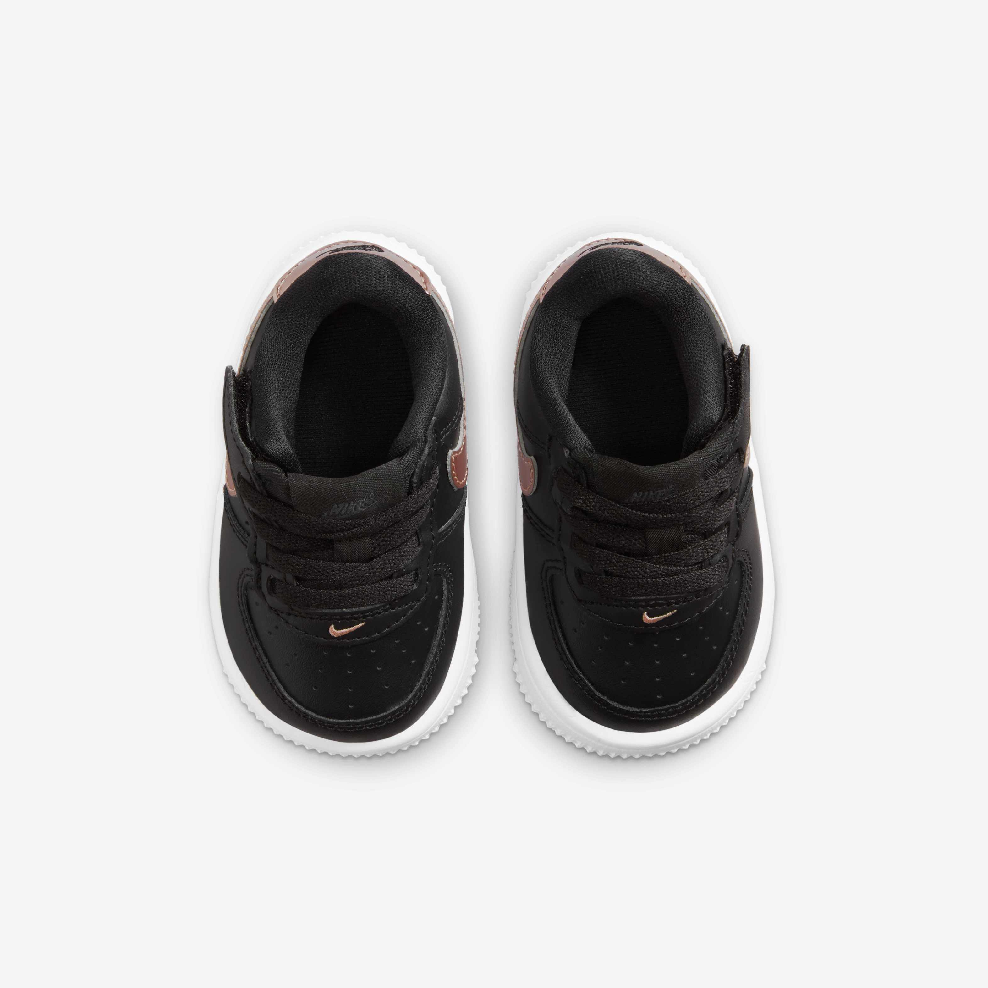 Nike Force 1 Low SE EasyOn image number 3