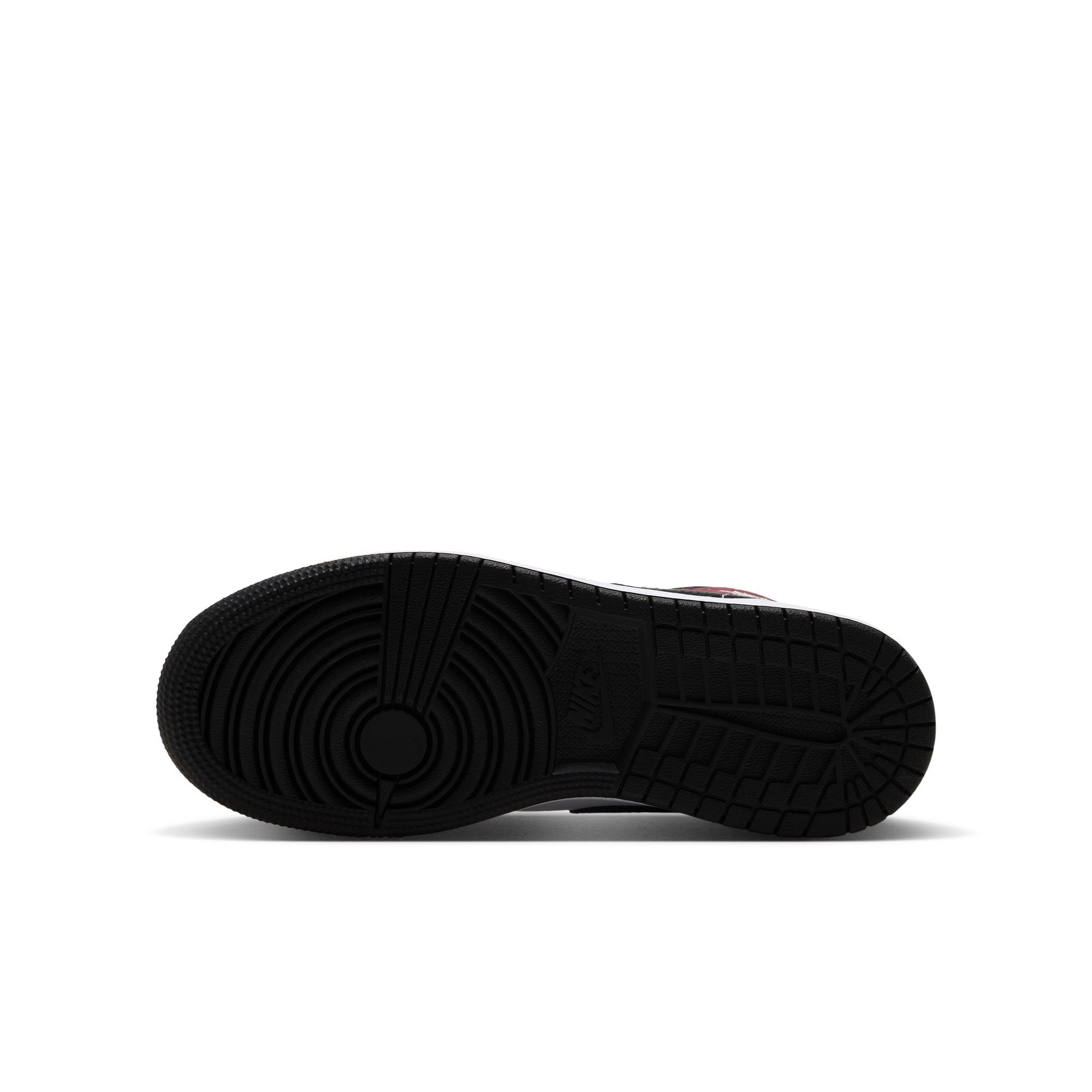 Air Jordan 1 Mid SE image number 8