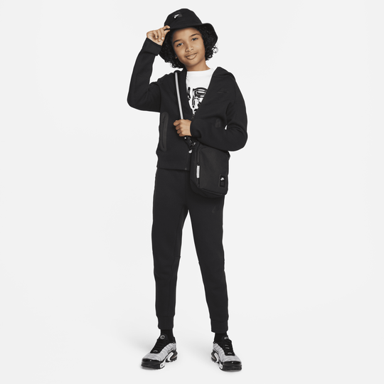 Nike sportswear tech clearance fleece kids