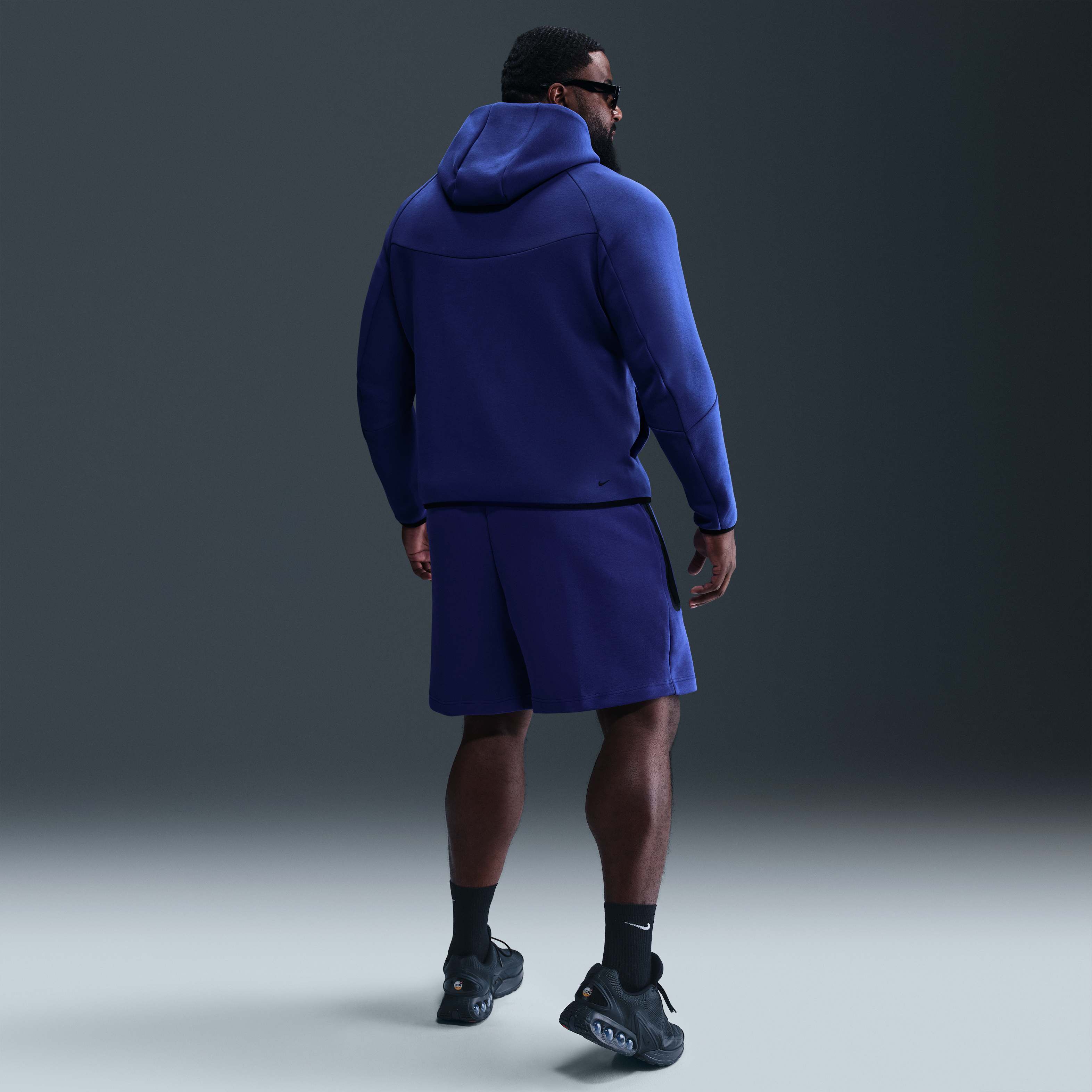 Nike Sportswear Tech Fleece image number 8
