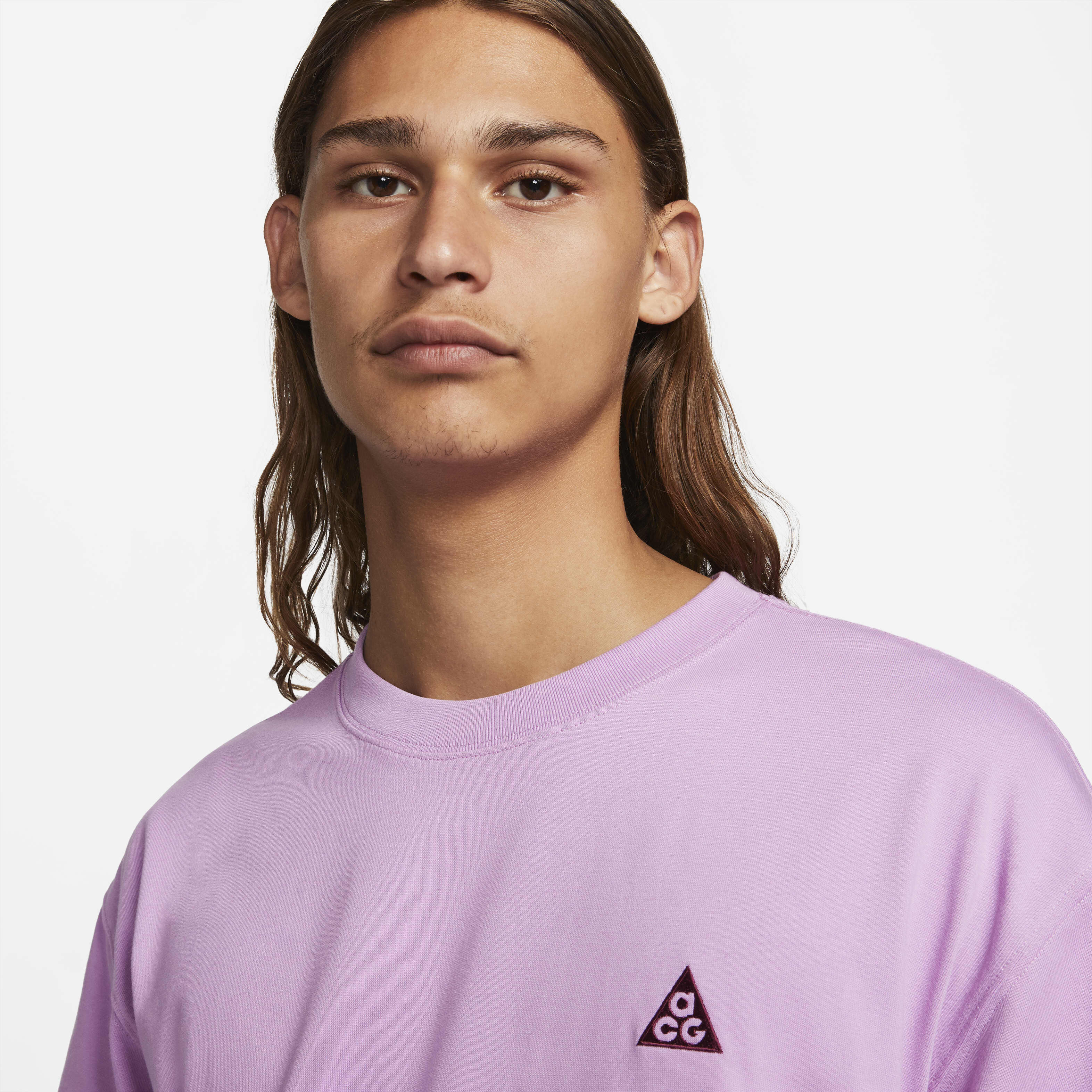 Buy Nike ACG Men's T-Shirt - Rush Fuchsia | Nike Saudi Official