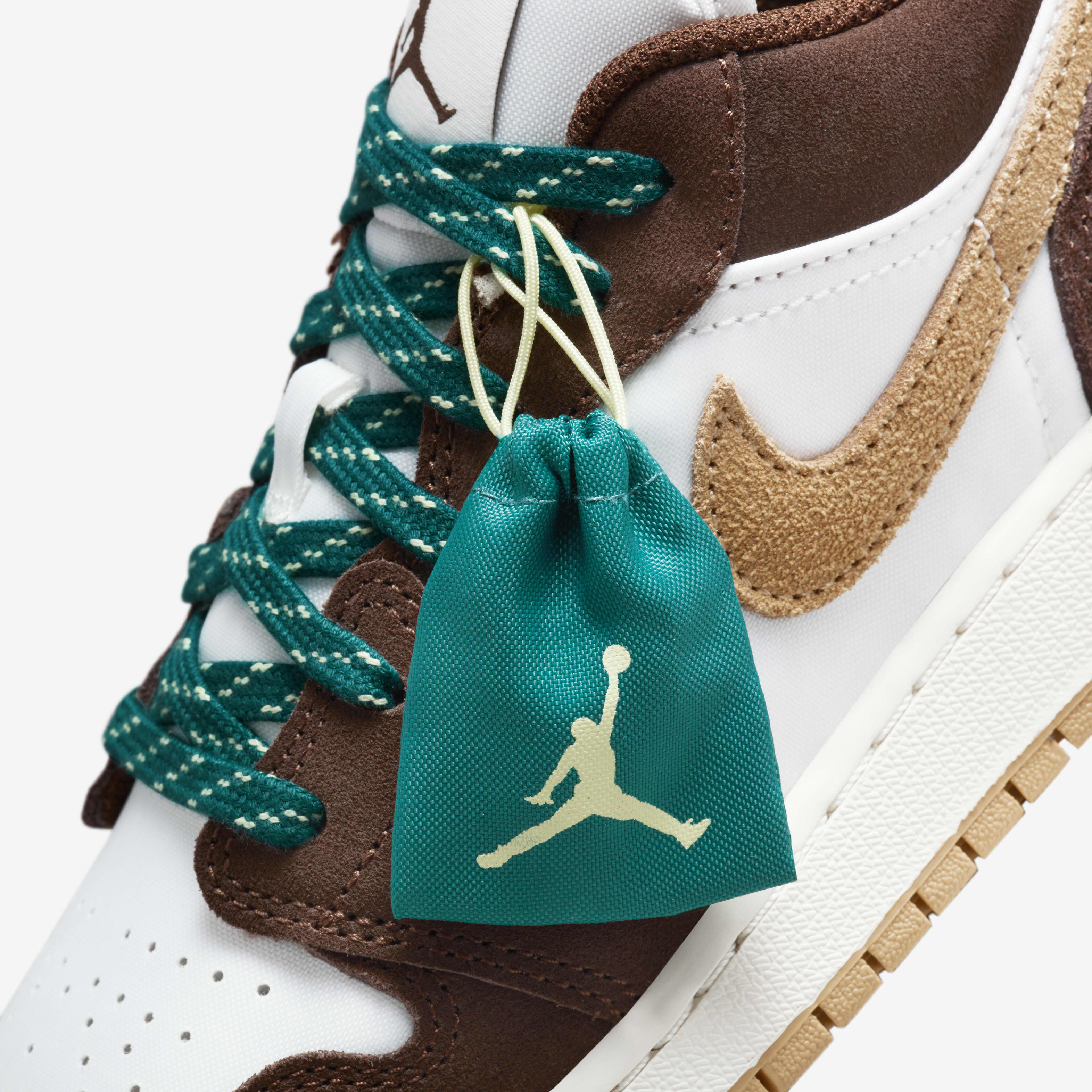 Air Jordan 1 Low SE image number 8