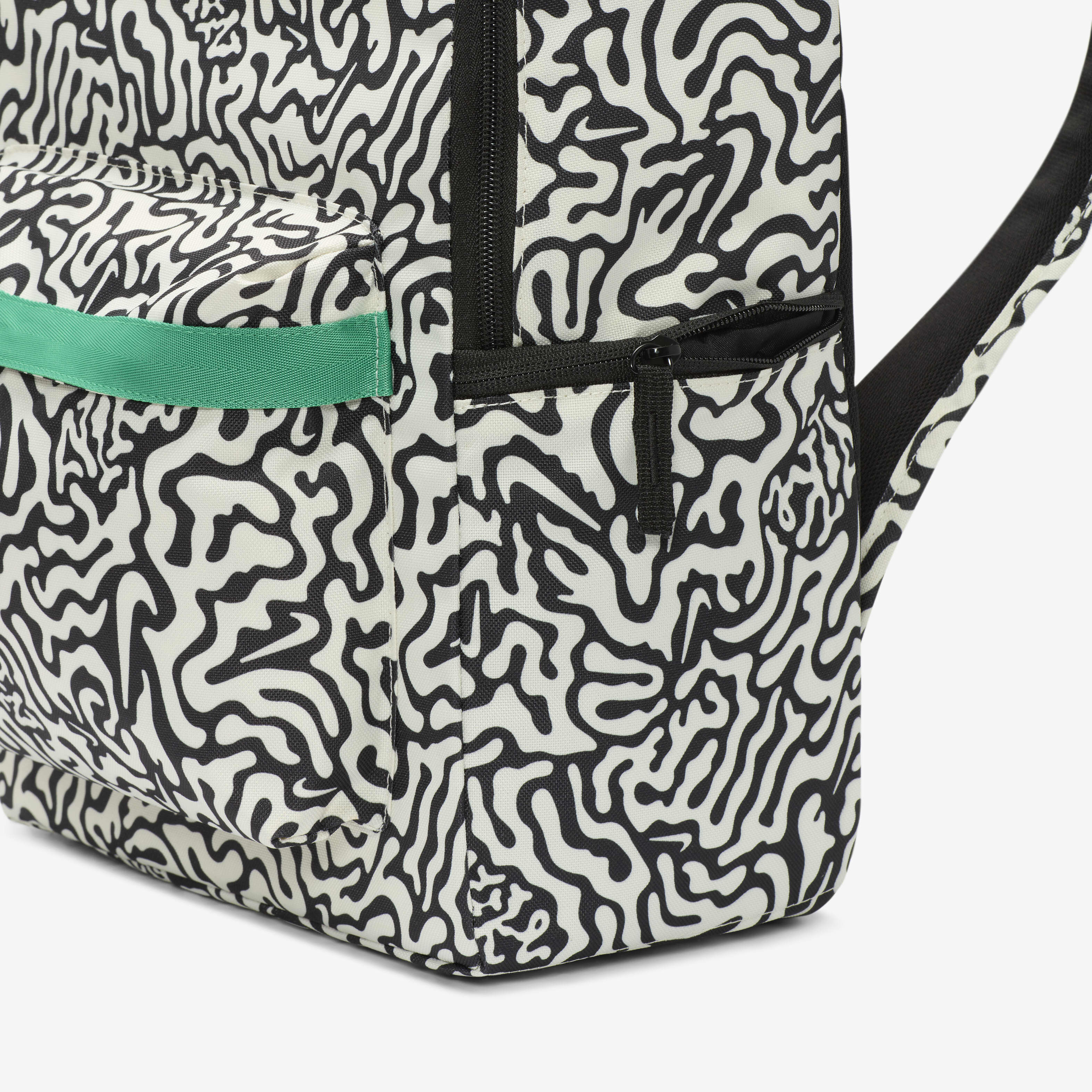 نايكي هيرتدج image number 6