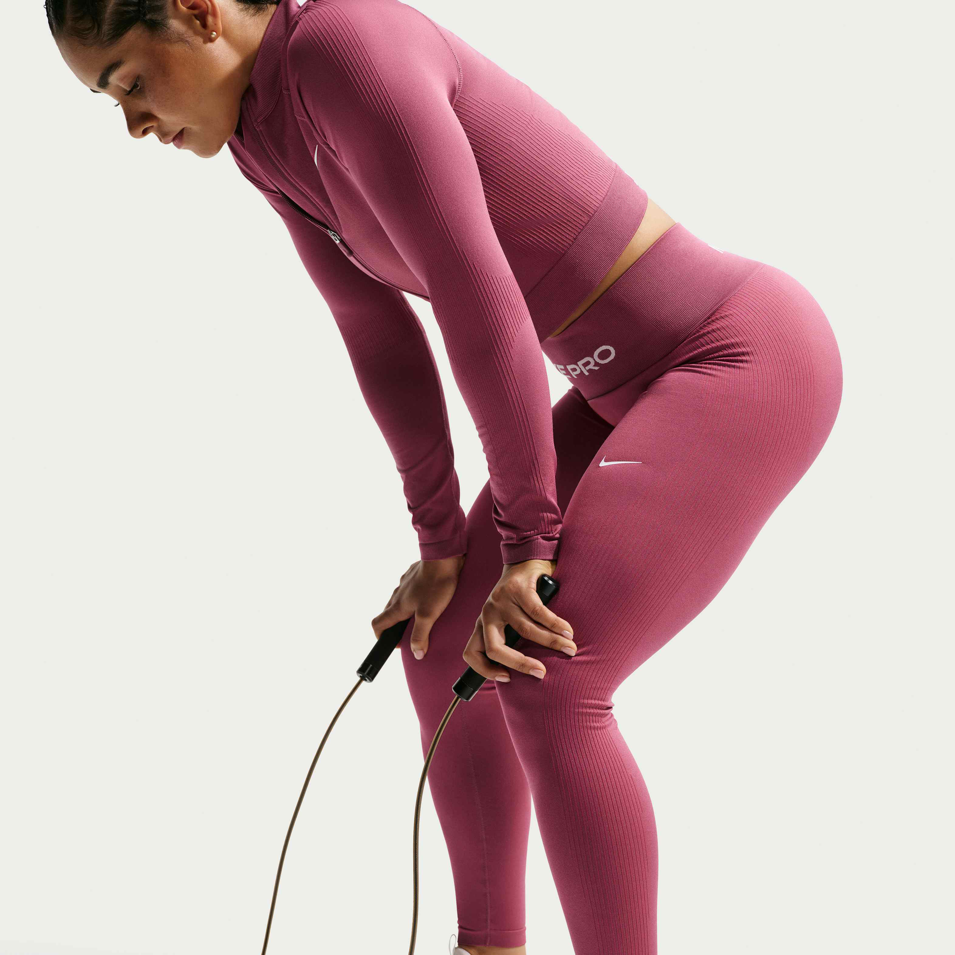 Nike Pro Seamless image number 8