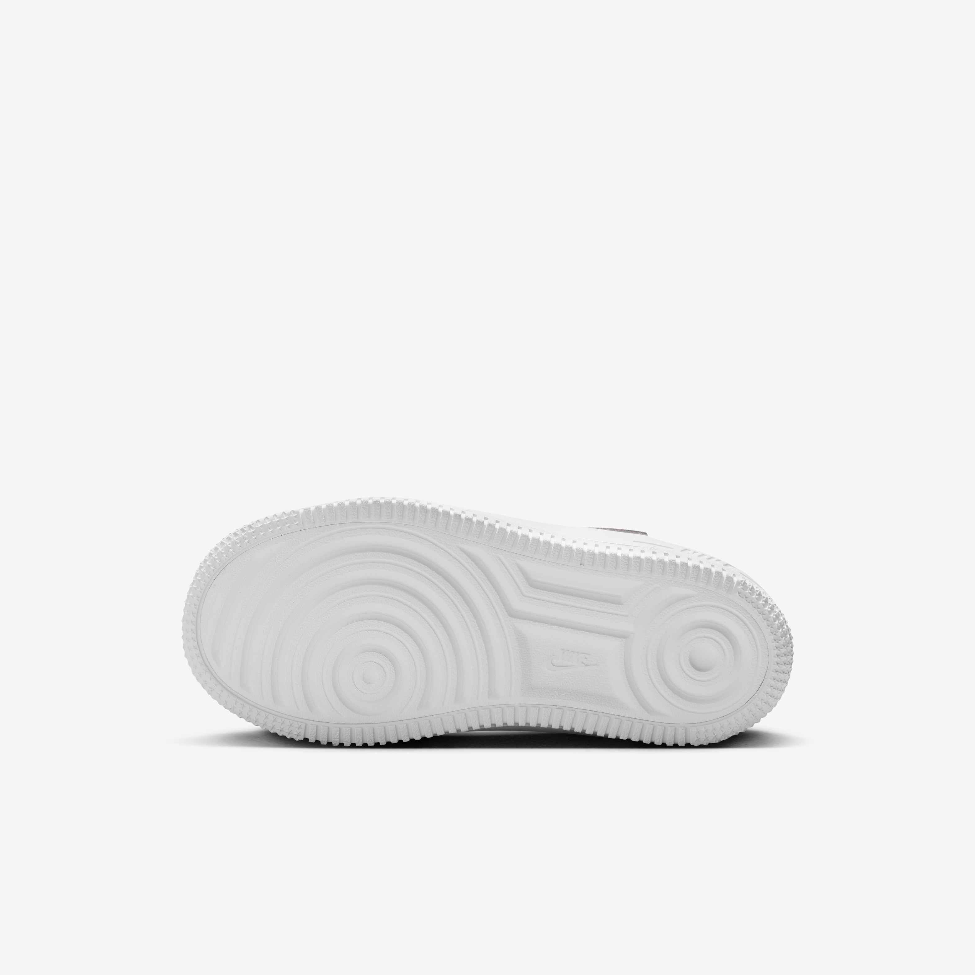 نايكي فورس 1 لو ايزي اون image number 1