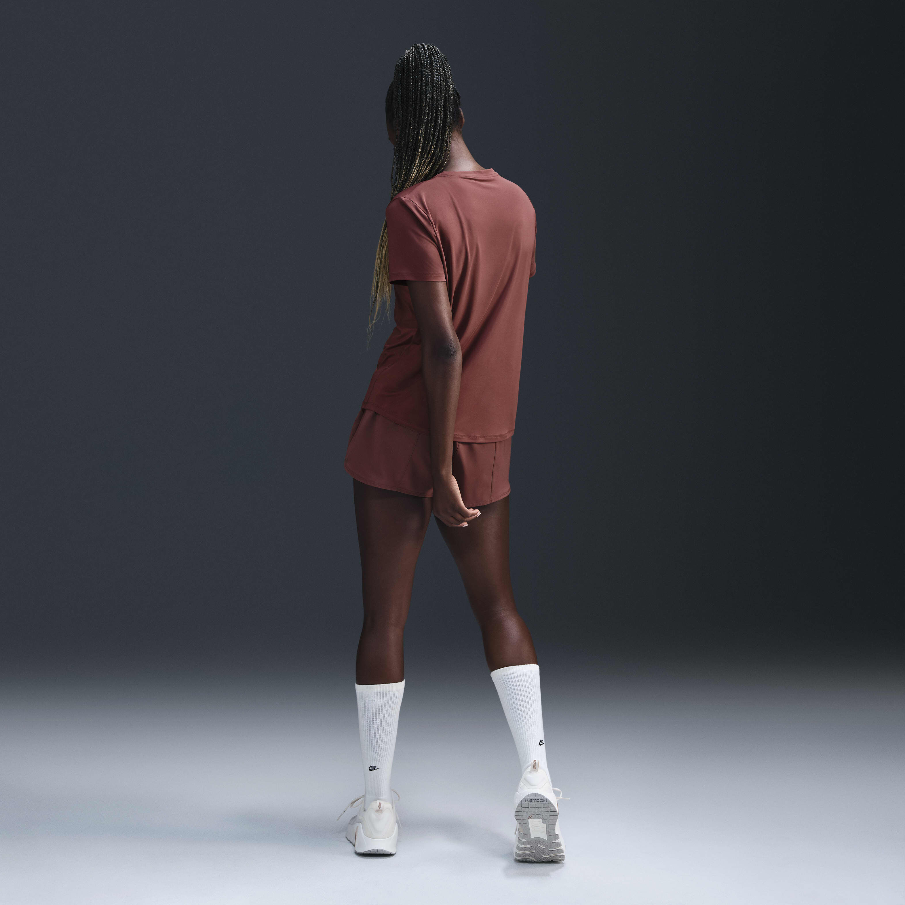 نايكي ون كلاسيك image number 4