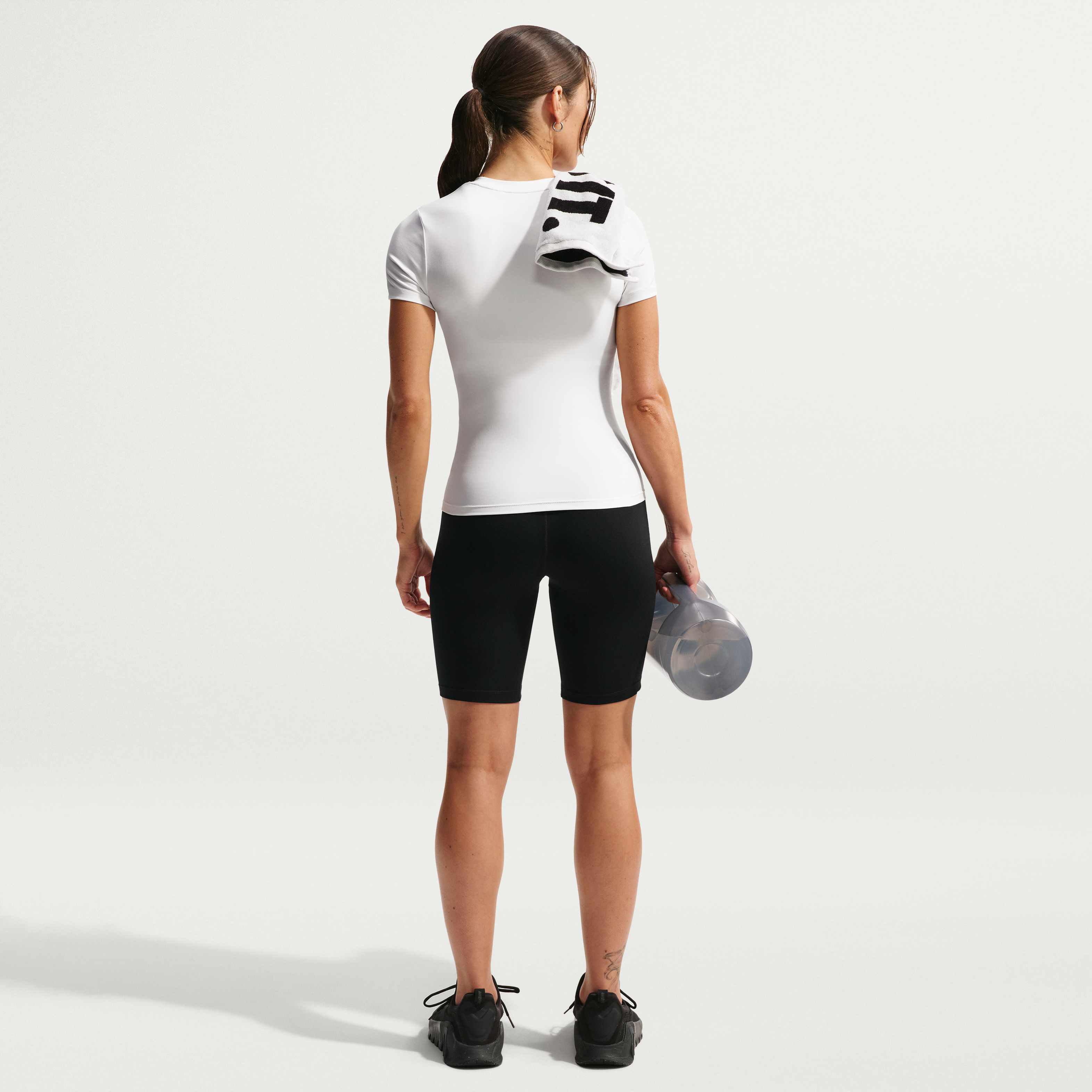 Nike One Fitted image number 4