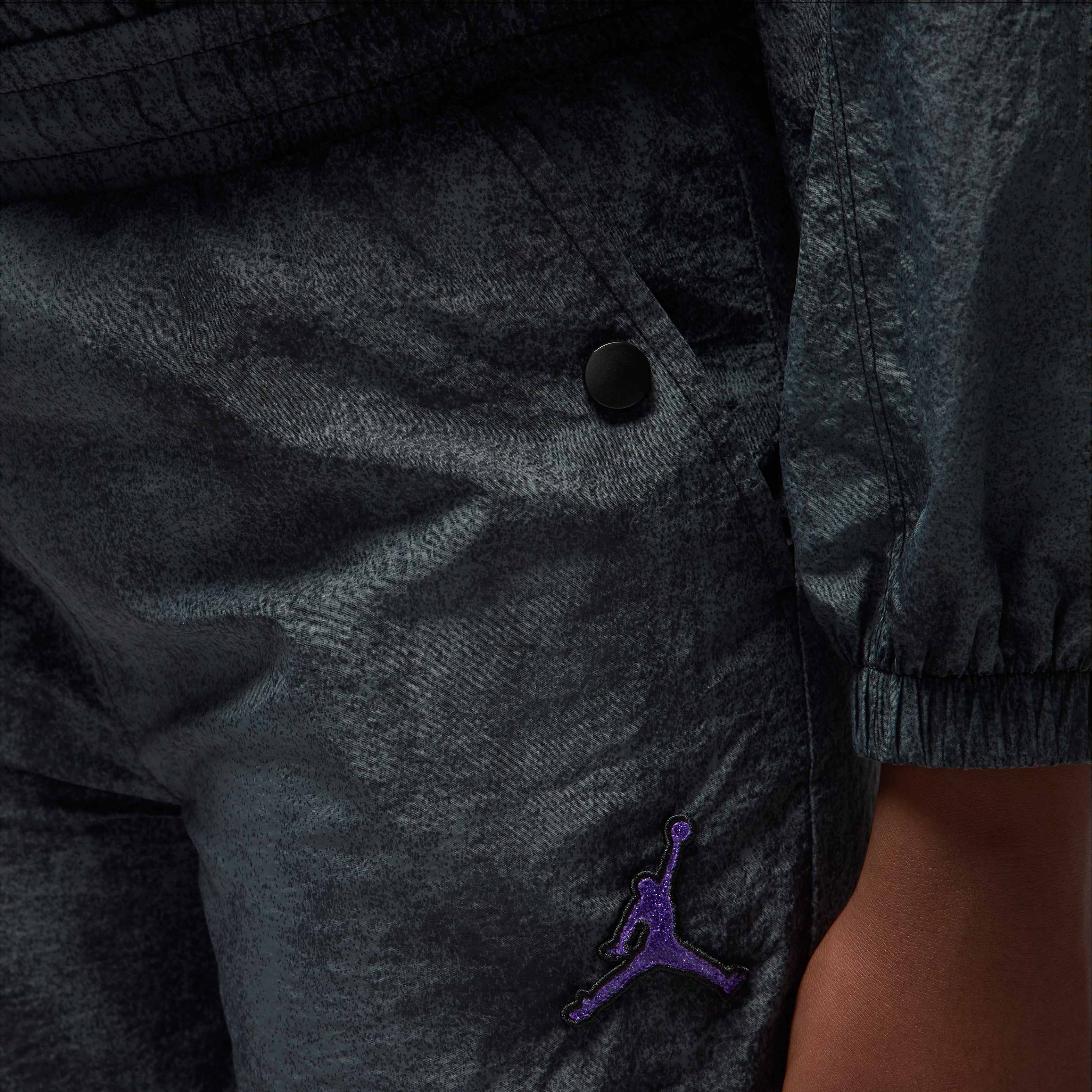 Jordan Blue Jeans and Bling image number 3