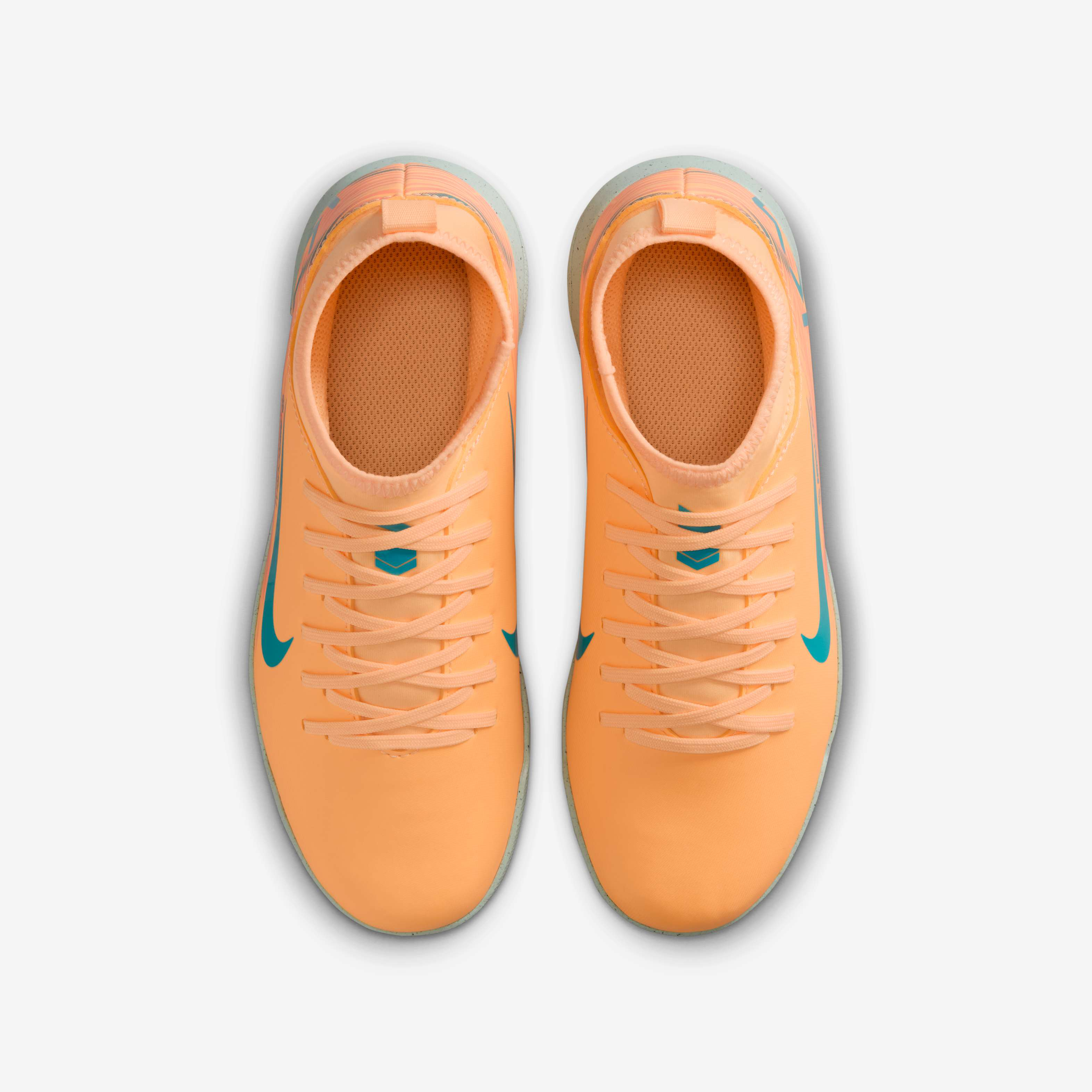 Nike Jr. Mercurial Superfly 10 Club 'Kylian Mbapp&eacute;' image number 3