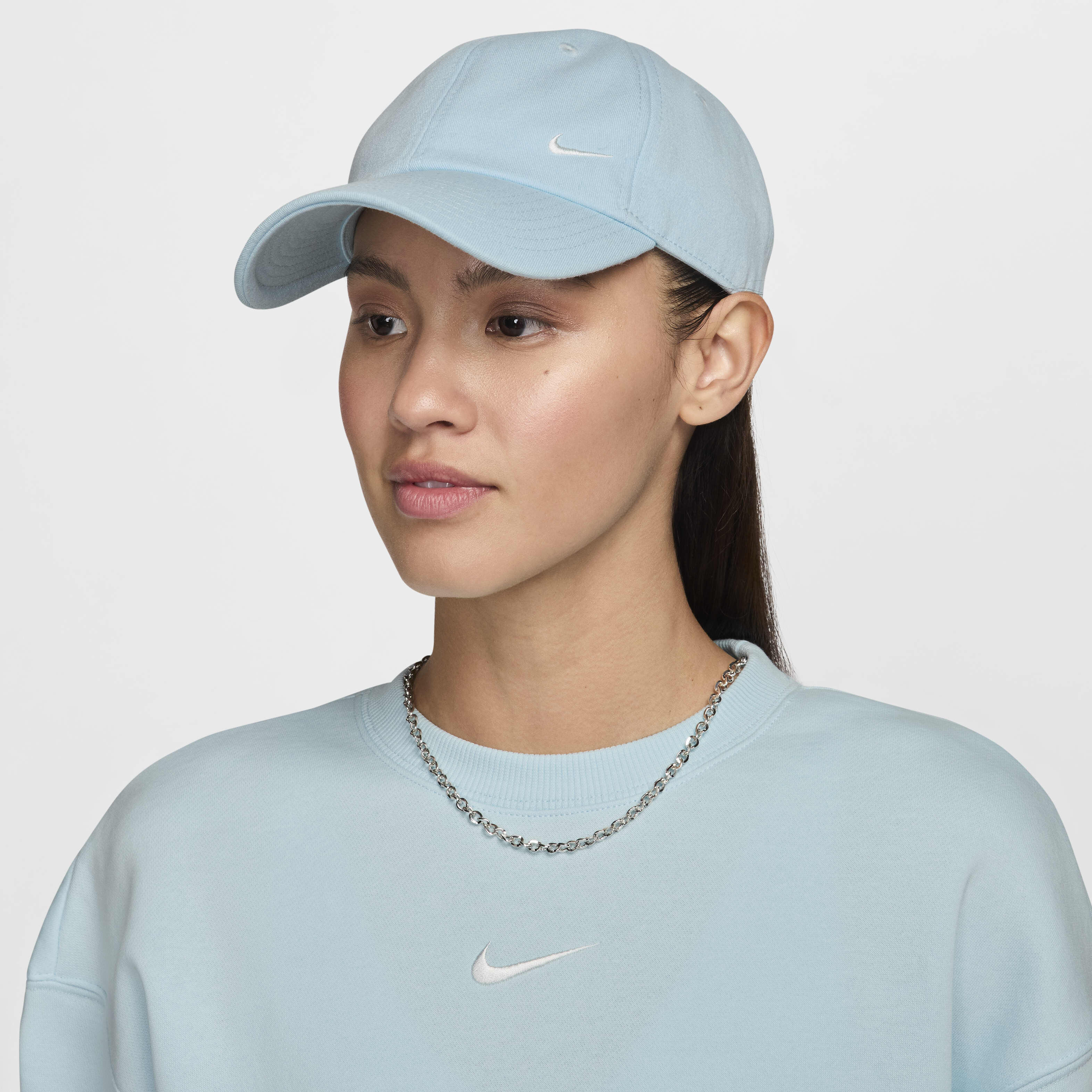 Nike Club image number 0