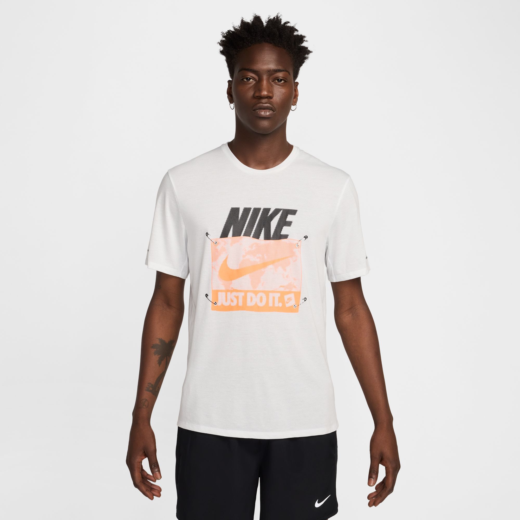 Nike rise 365 discount