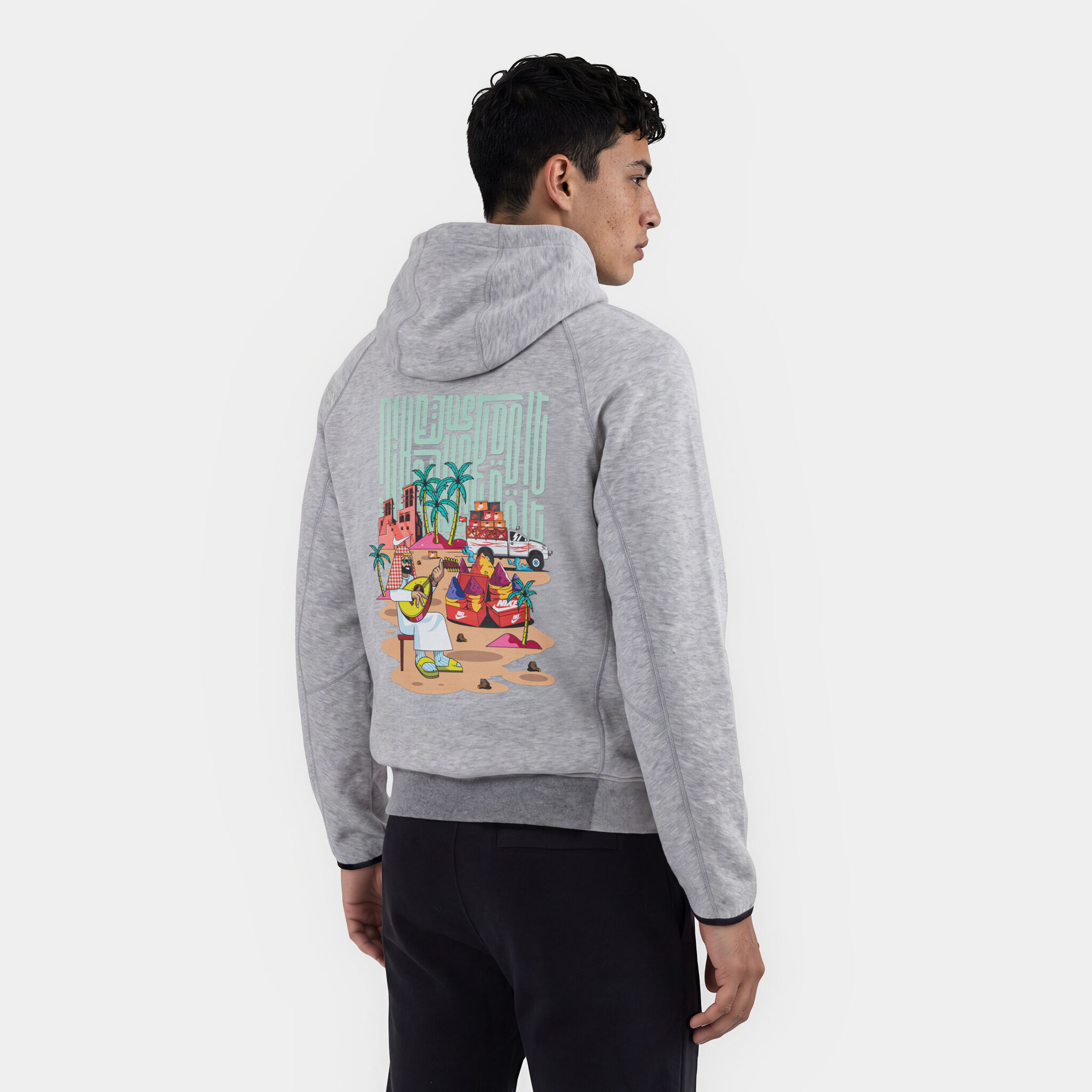 Nike Sportswear Tech Fleece image number 2