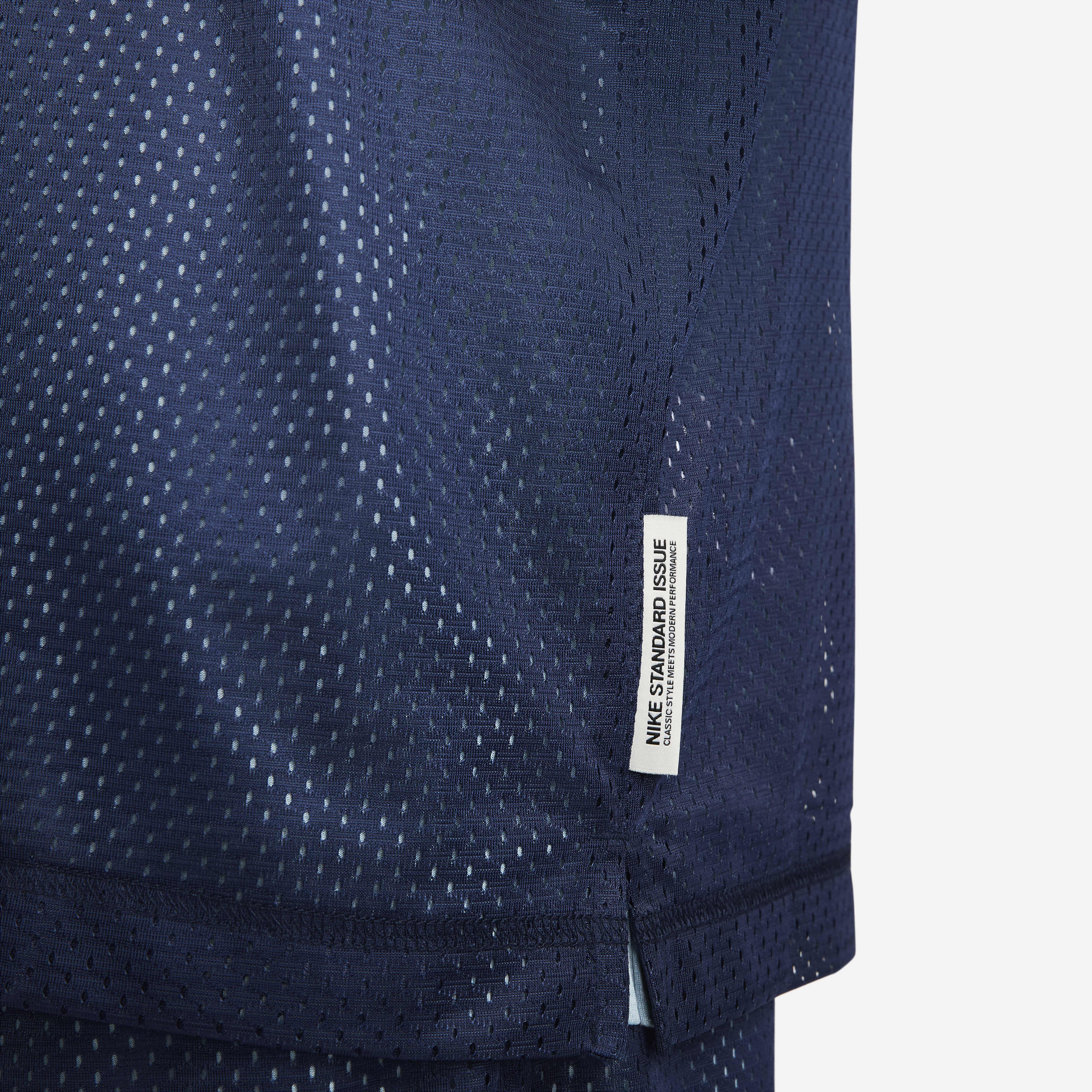 Nike Dri-FIT Standard Issue image number 3