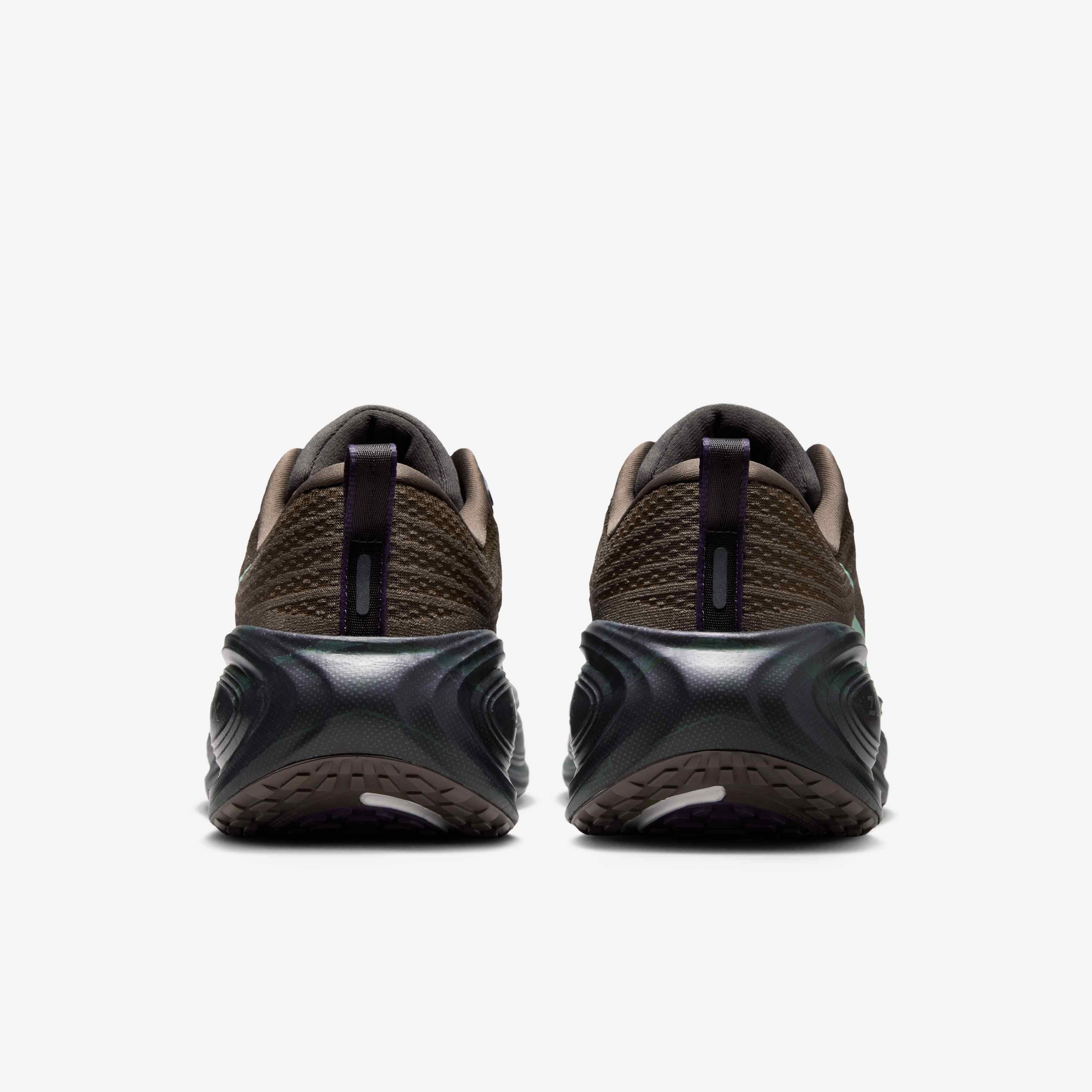 Nike Vomero Plus image number 5