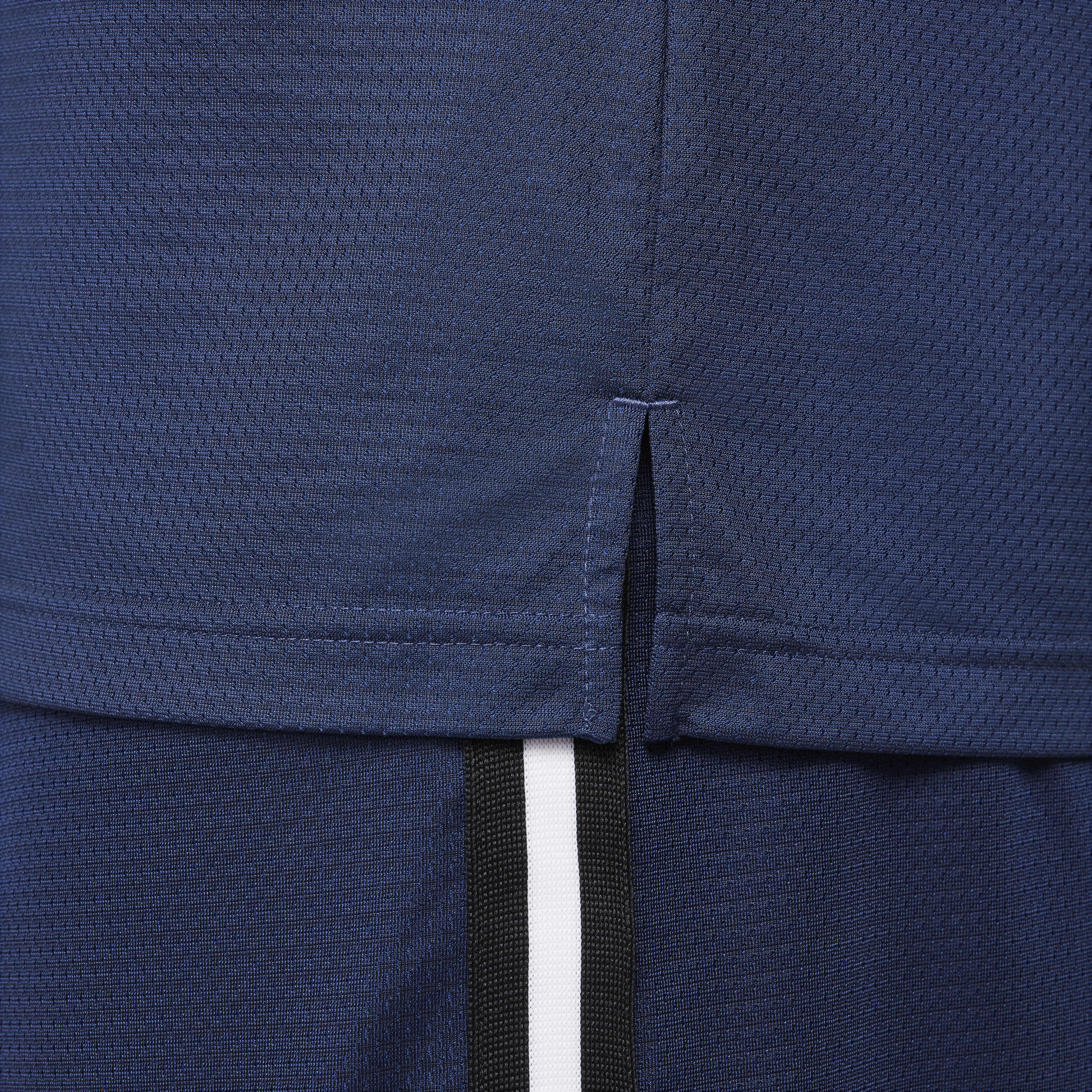 Nike DNA image number 4