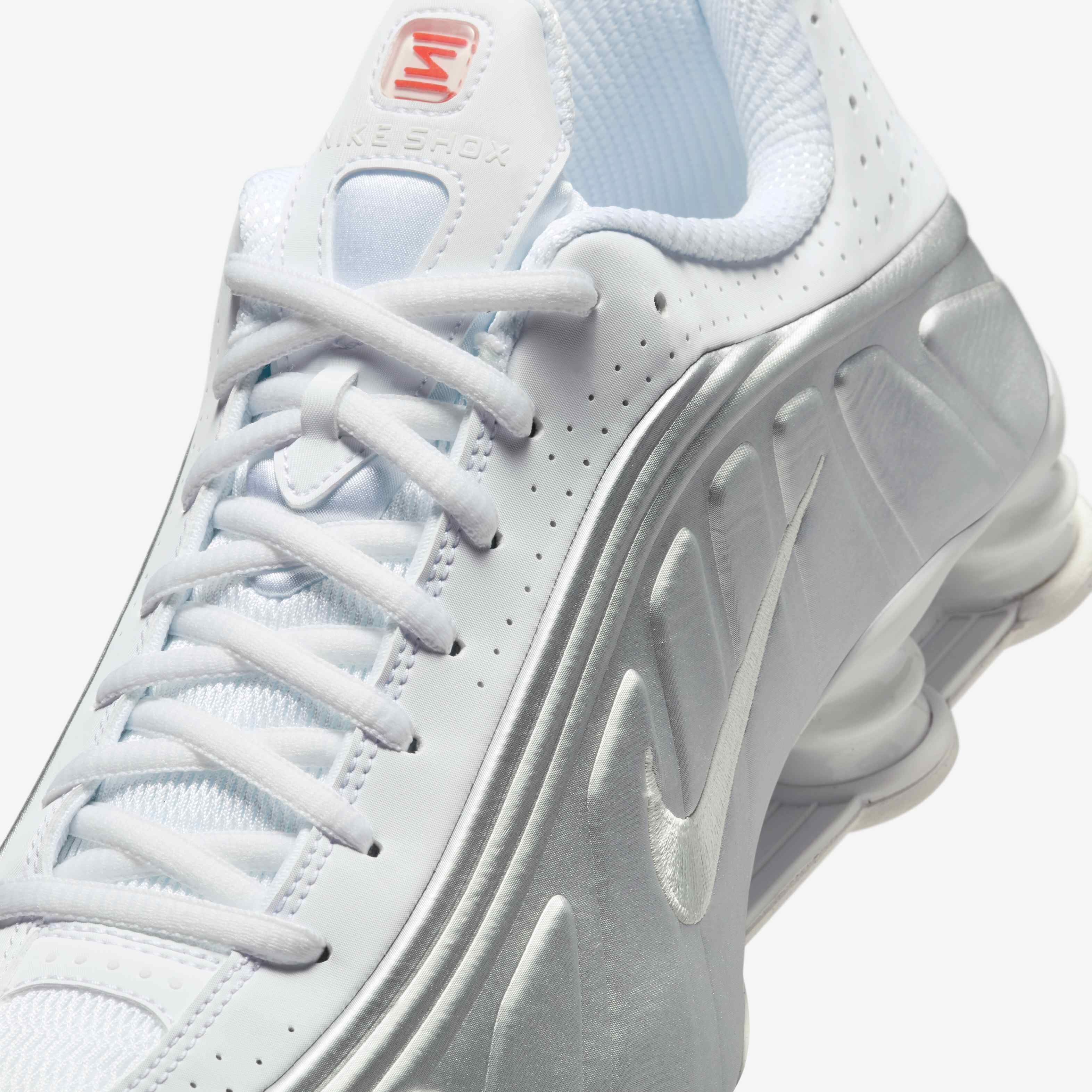 Nike Shox R4 image number 6