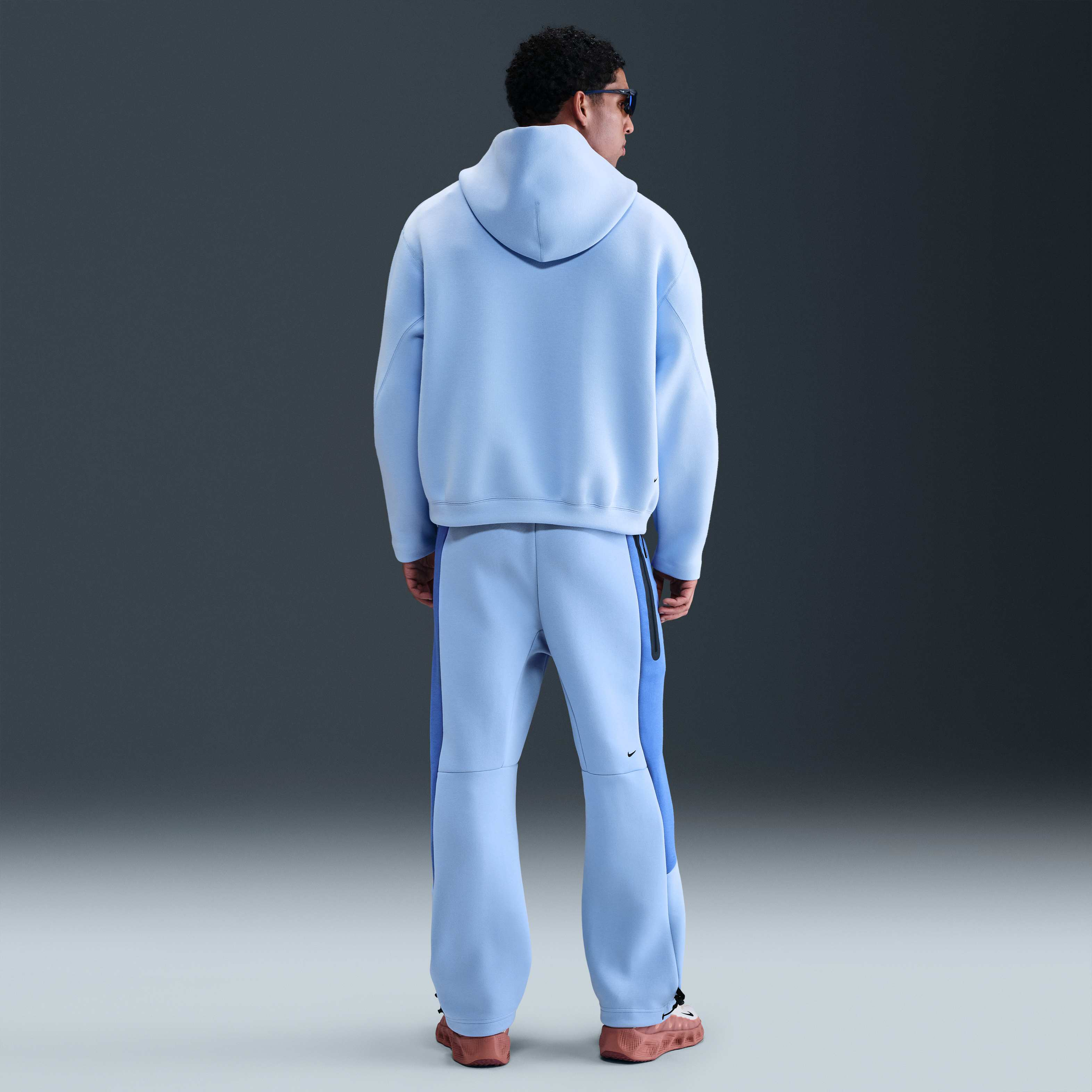 Nike Tech image number 4