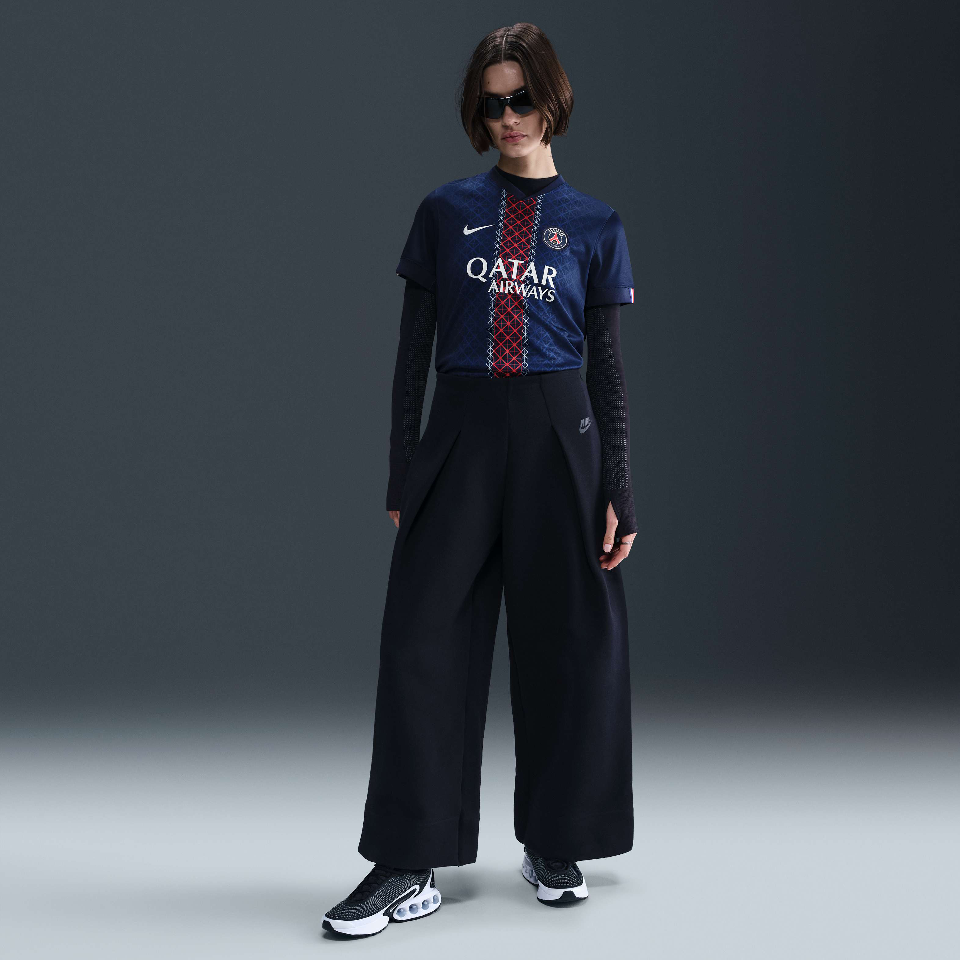 Paris Saint-Germain 2025/26 Stadium Home image number 3