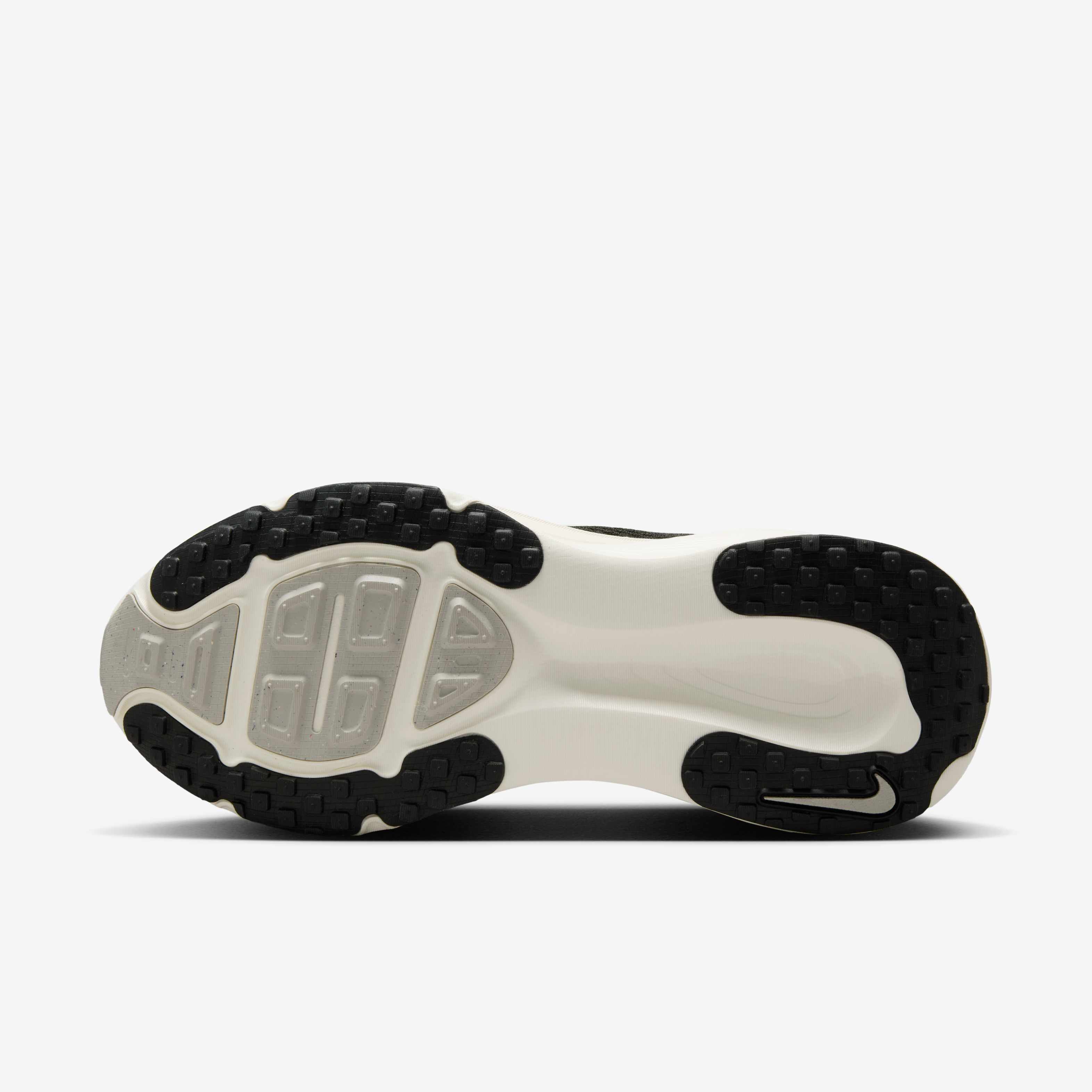 Nike Vomero 18 image number 1