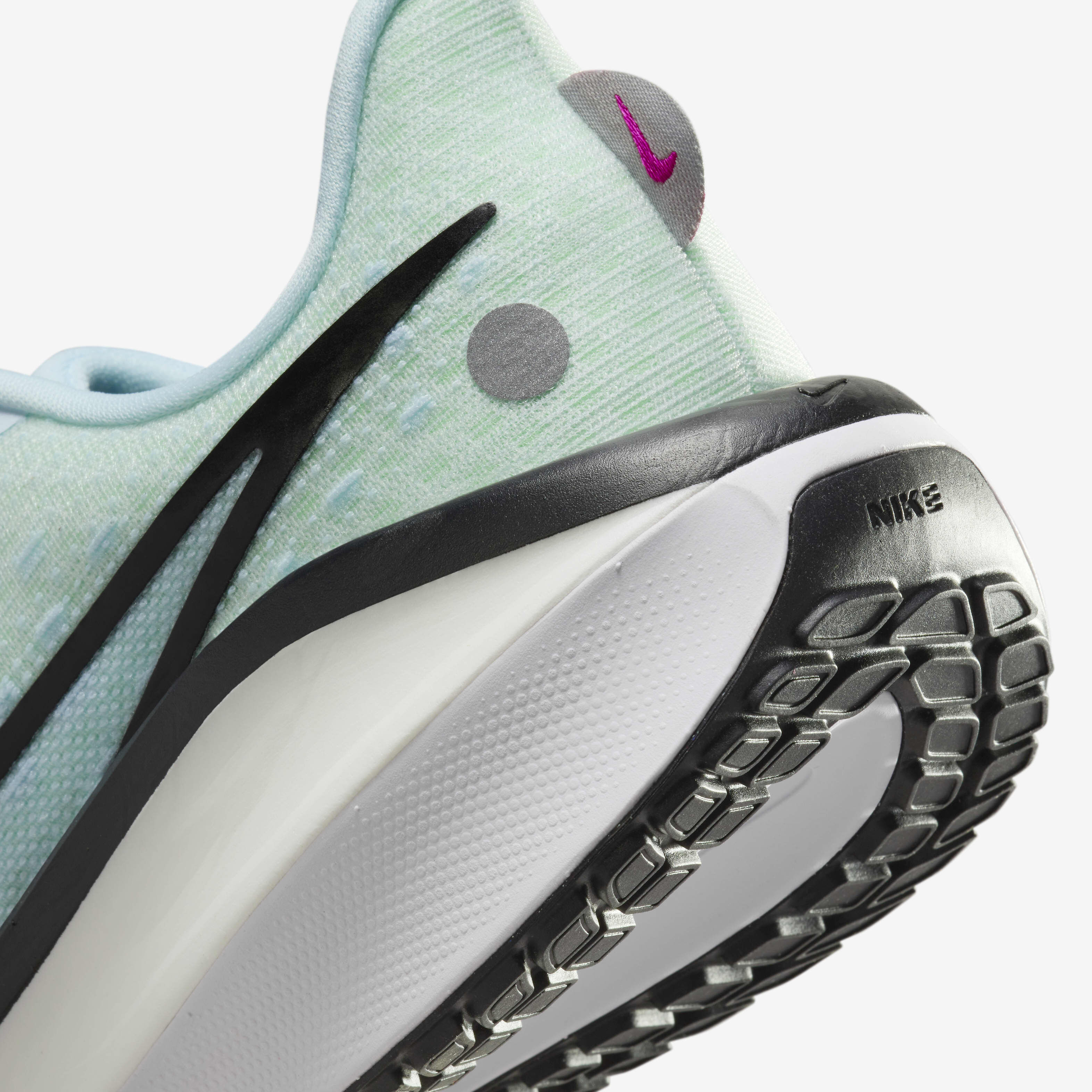 Nike vomero 34 deals