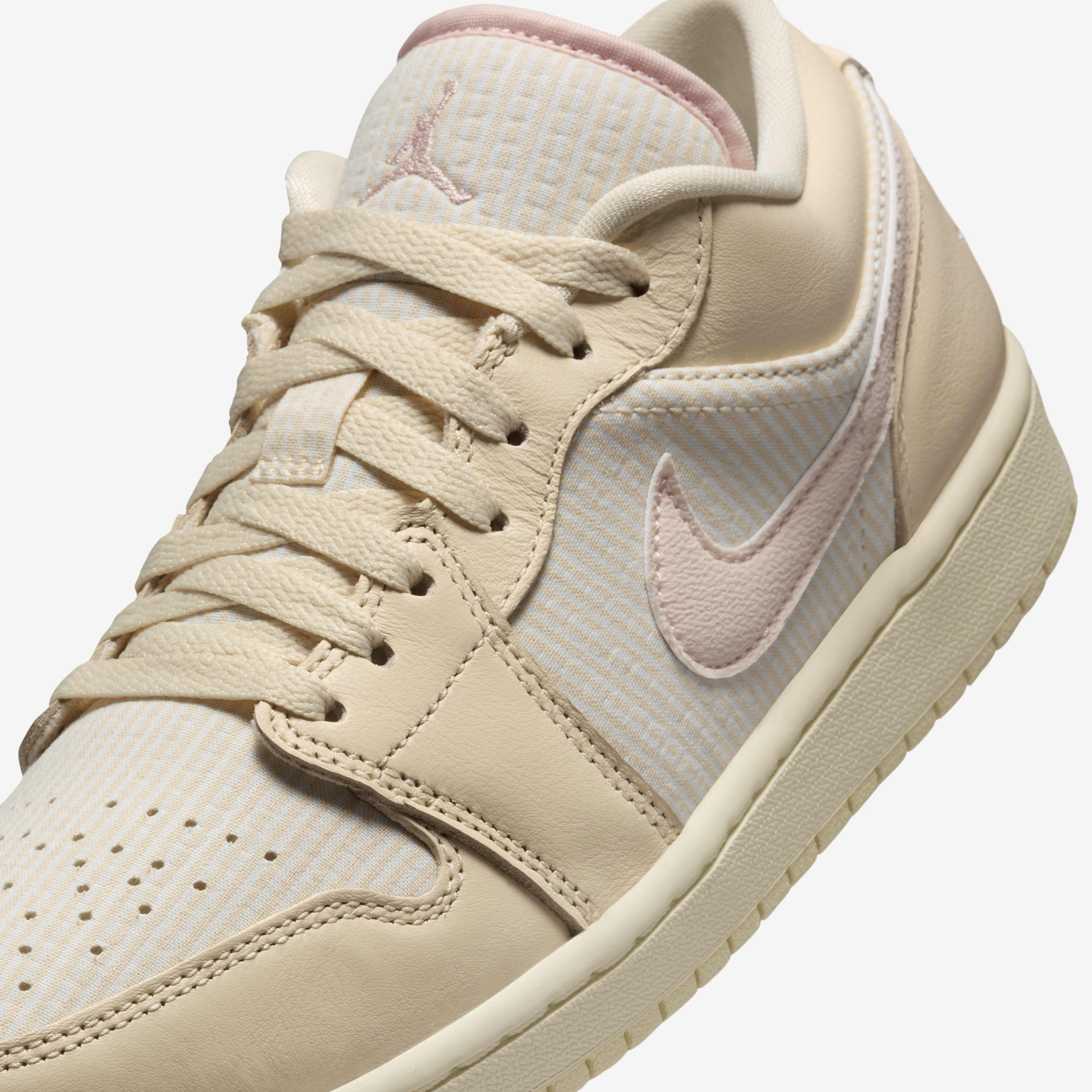 Buy aj1 hotsell