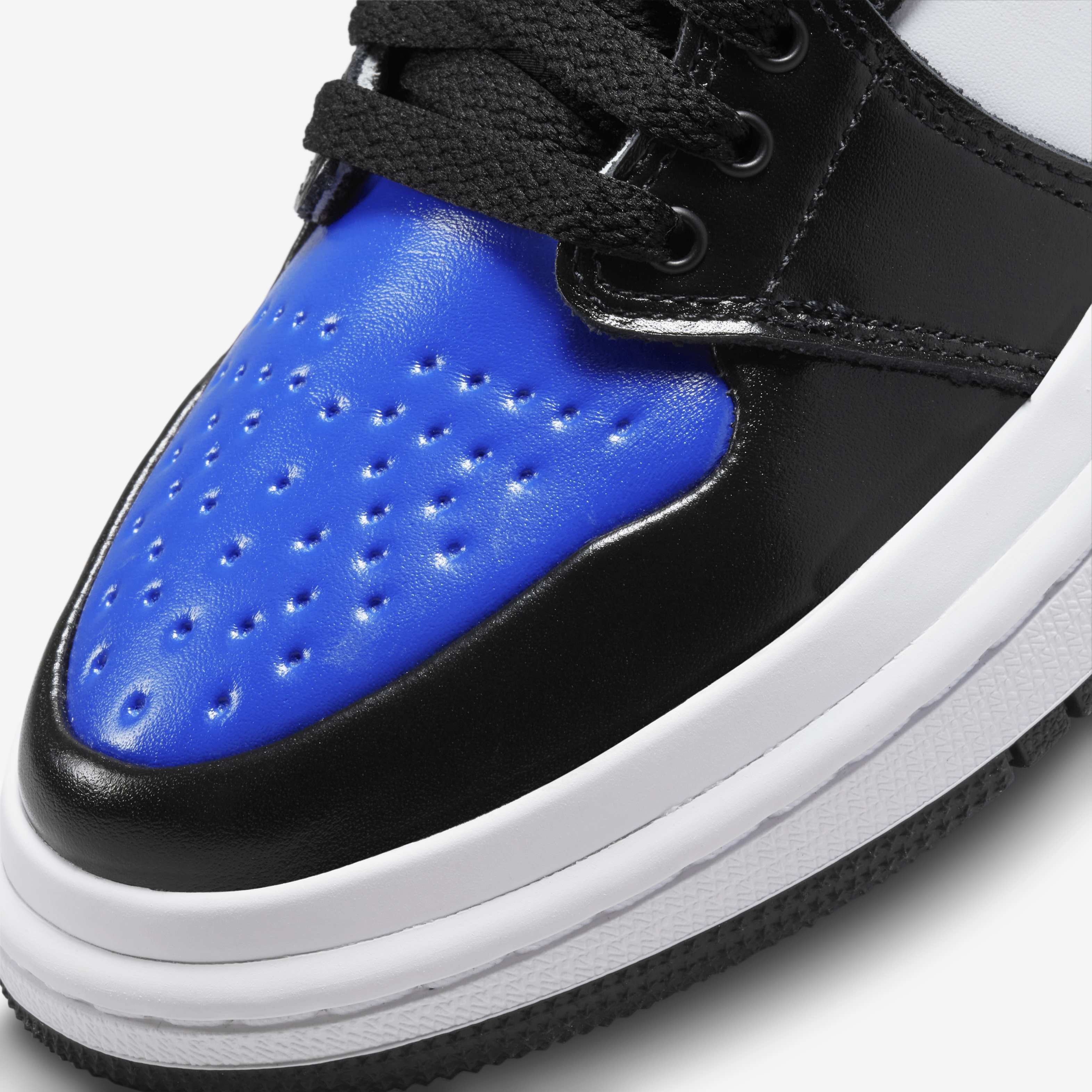 اير جوردن 1 اكليميت image number 6