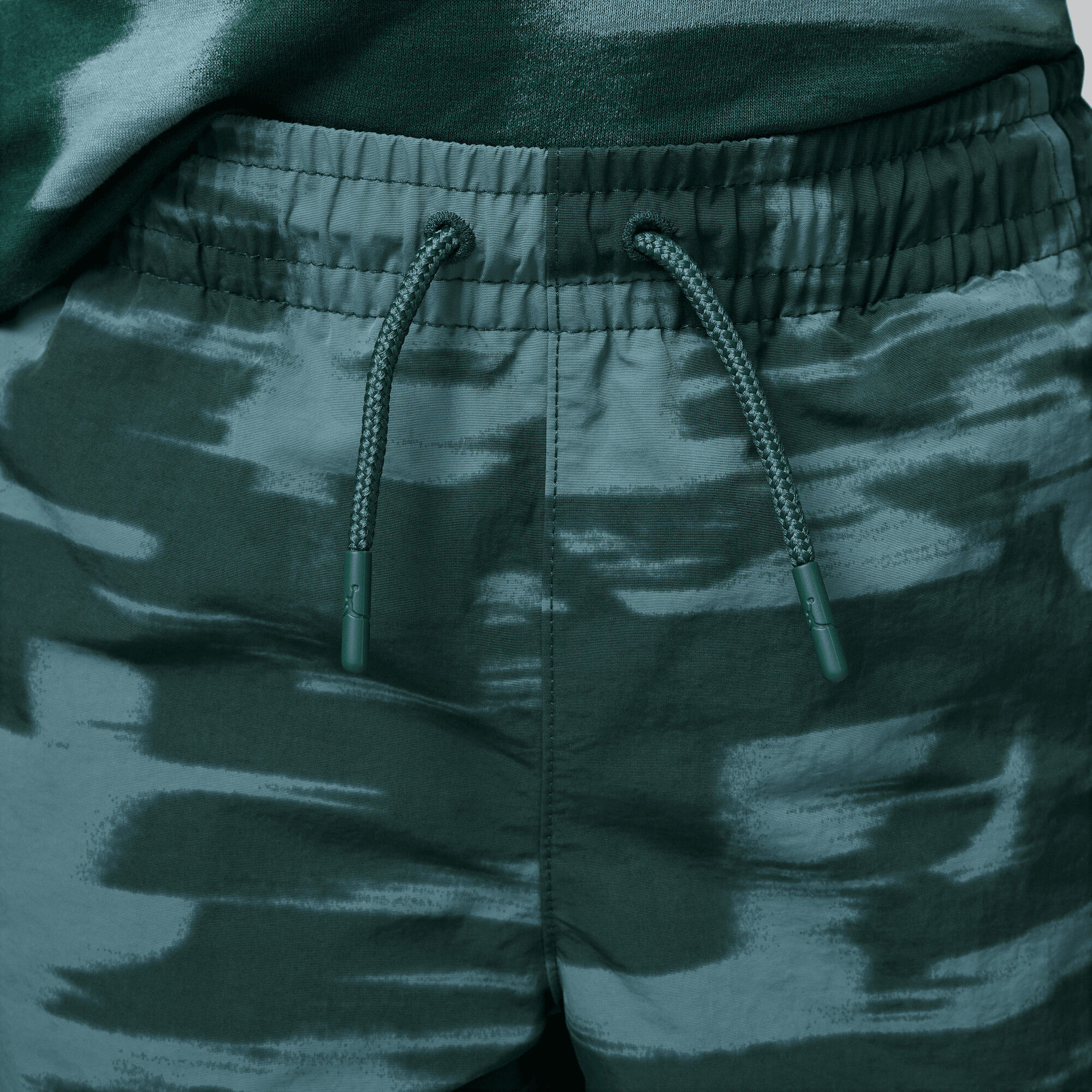 Zoom image