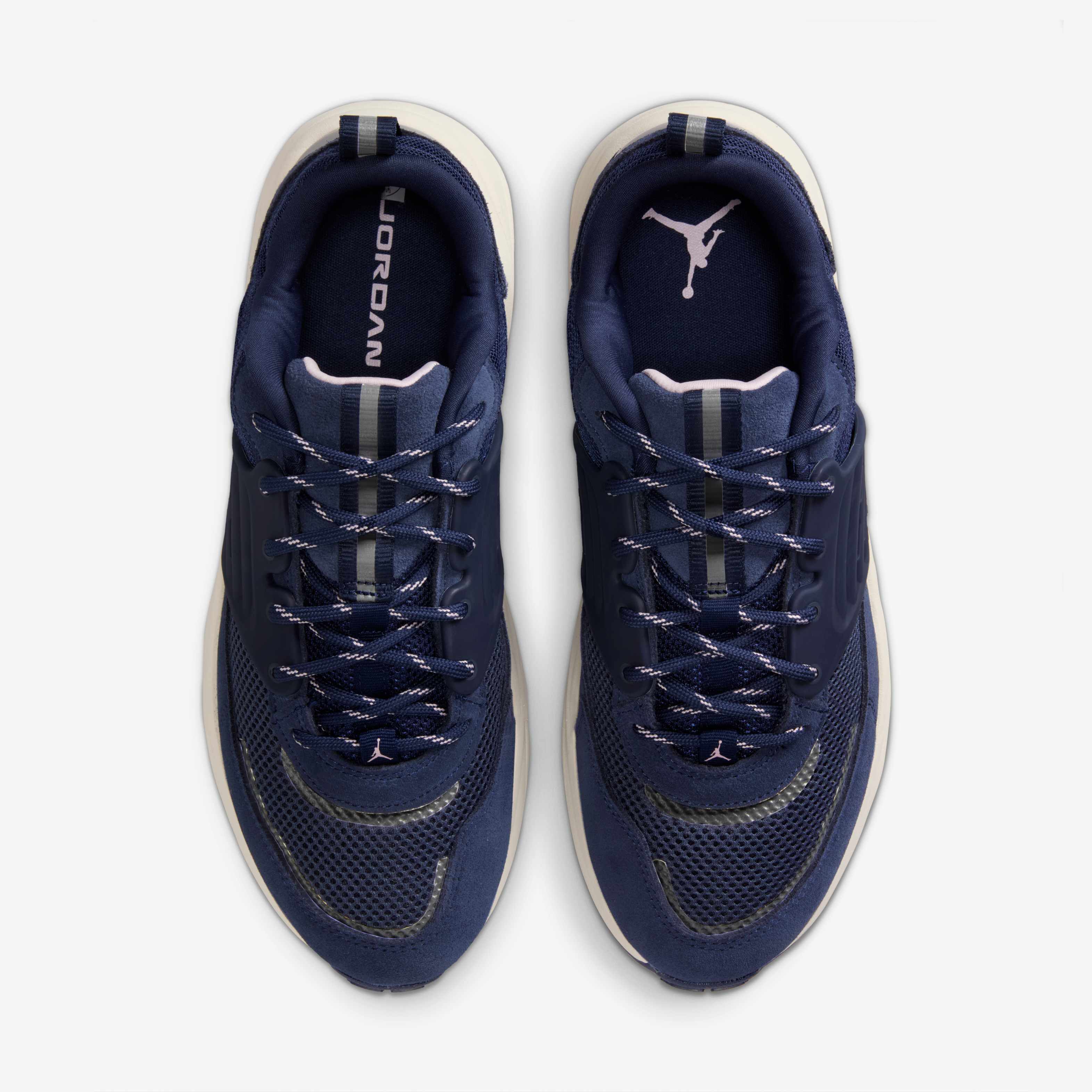 Jordan Trunner O/S image number 3