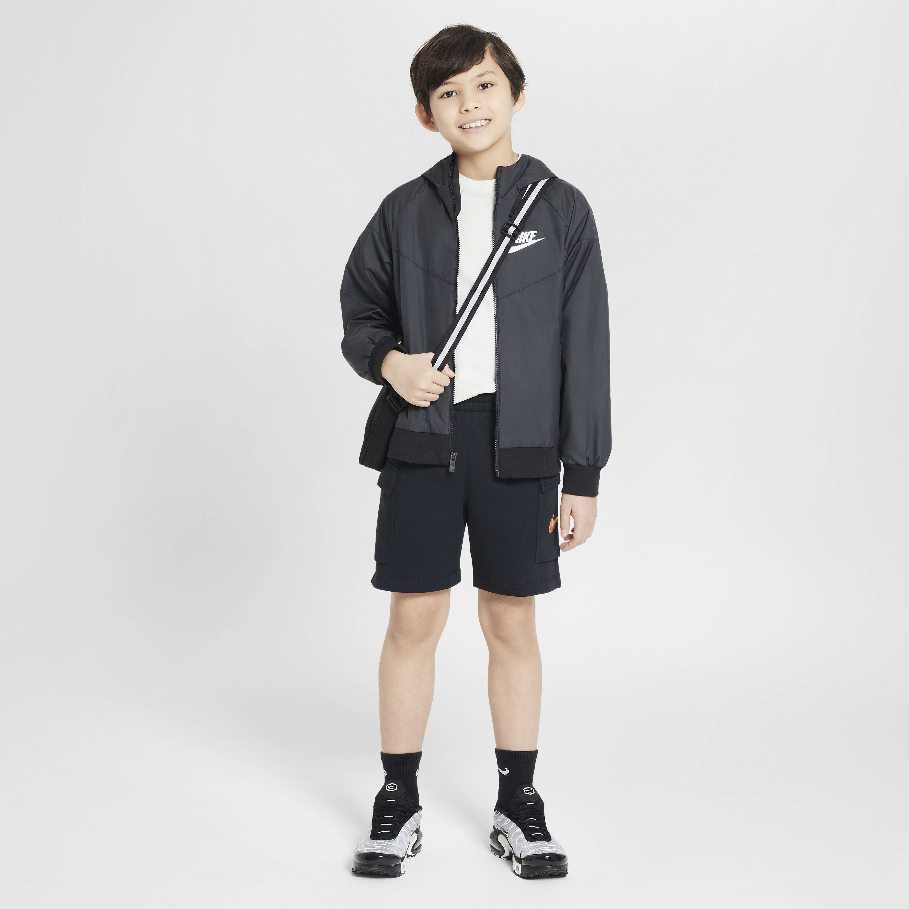 Nike fleece shorts outfit discount
