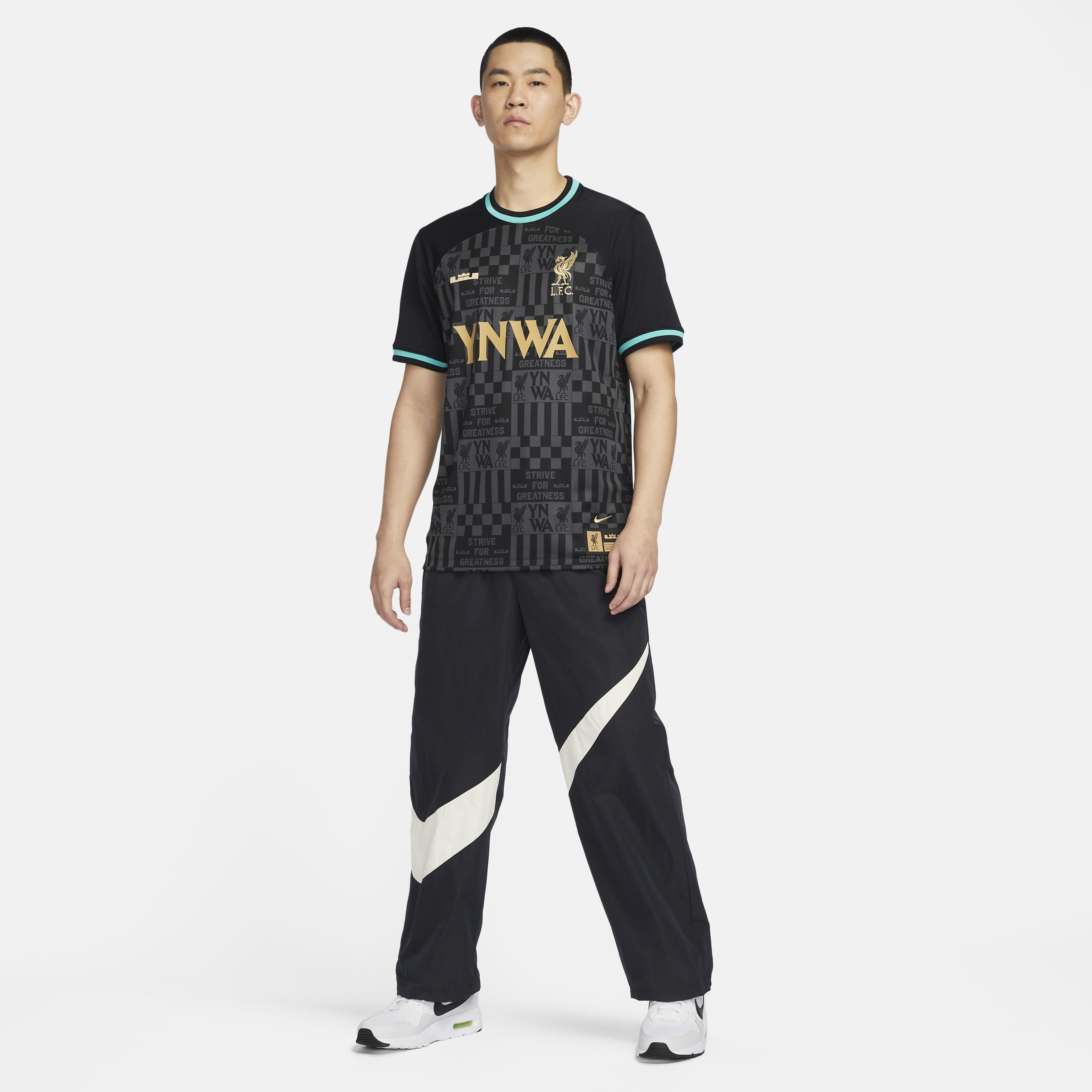Buy LeBron x Liverpool F.C. Stadium Men's Nike Dri-FIT