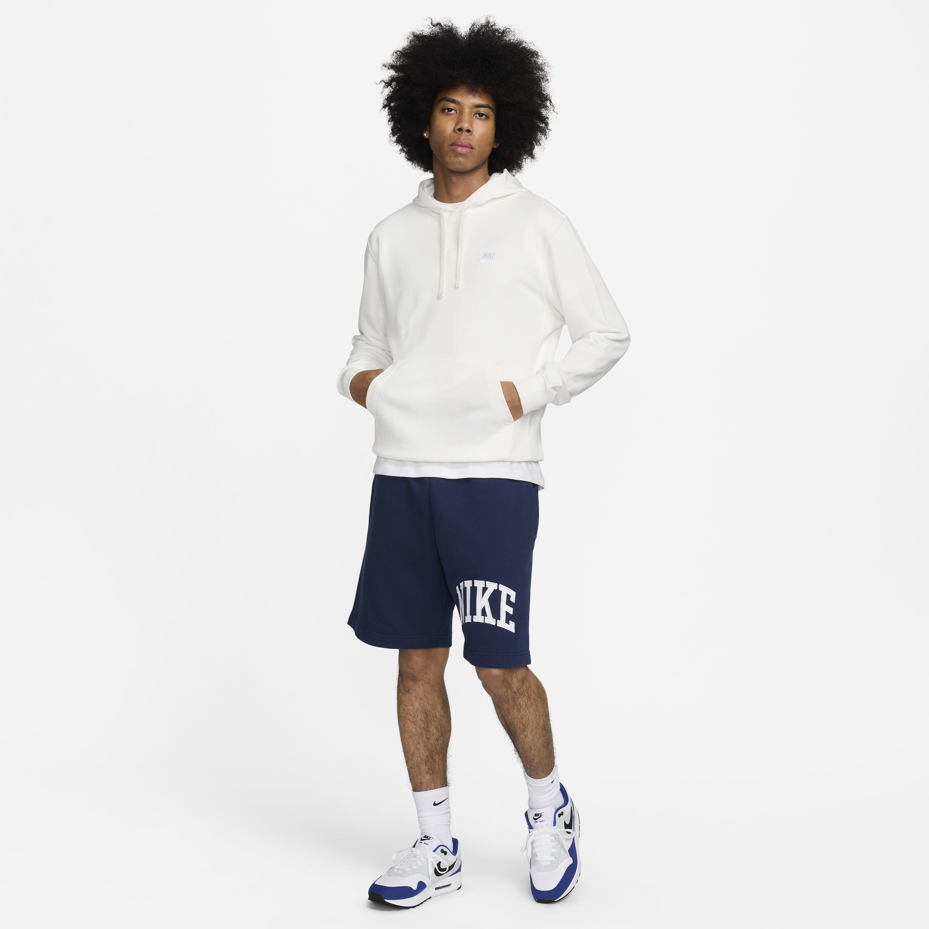 Nike Sportswear Club image number 6