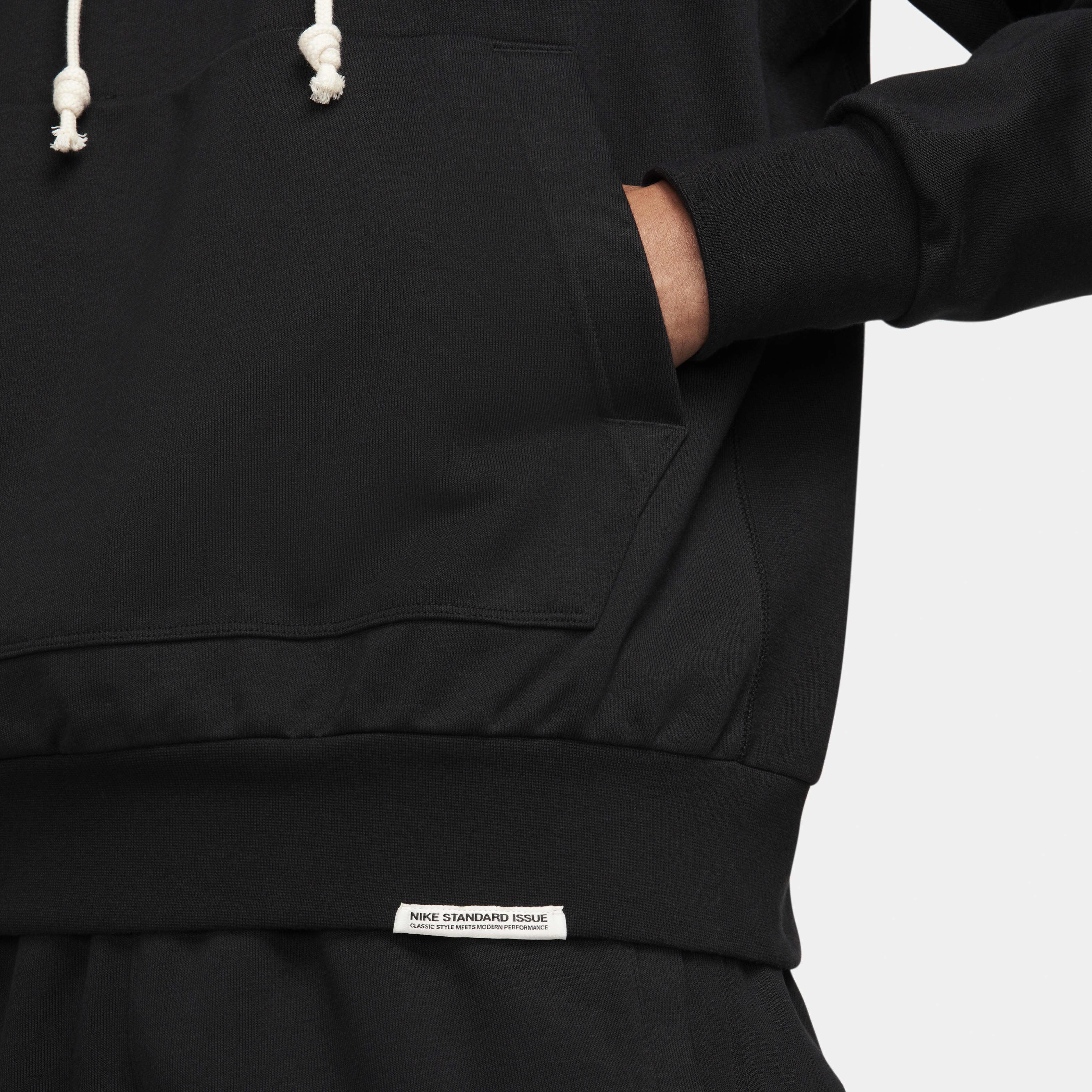 نايكي ستاندرد ايشيو image number 3