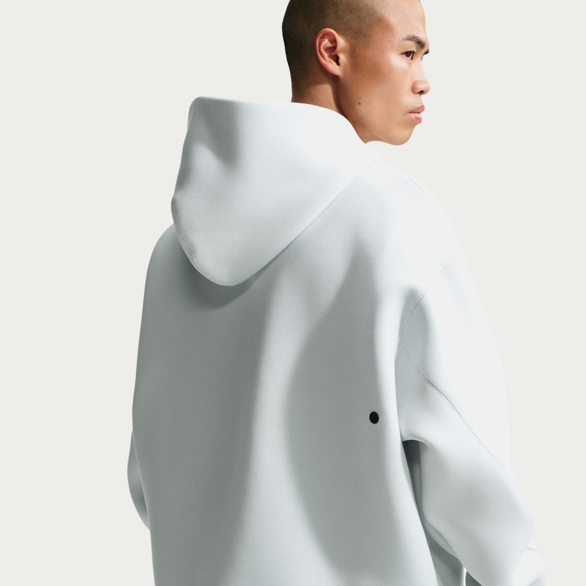 Nike Tech image number 3