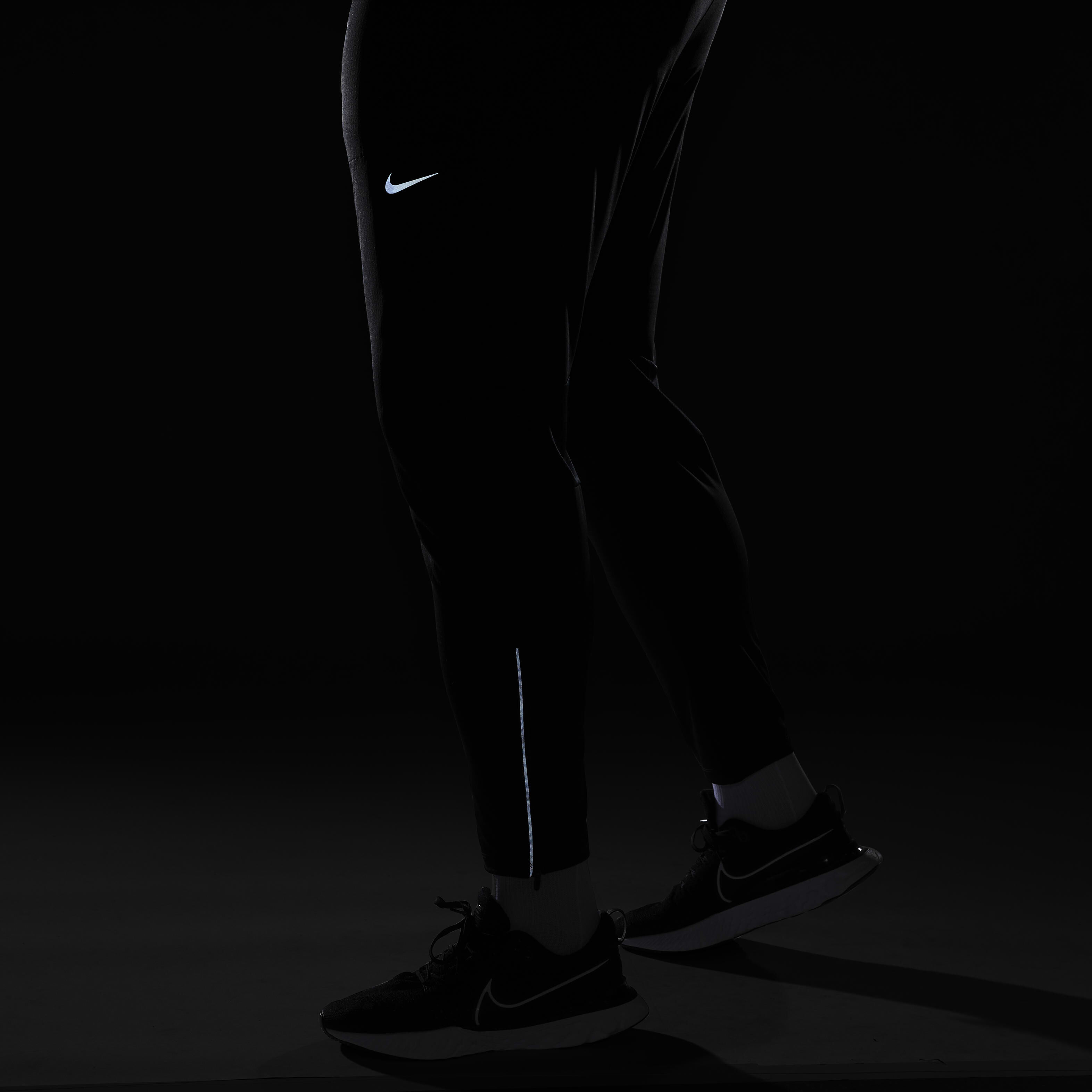 Nike Phenom image number 13