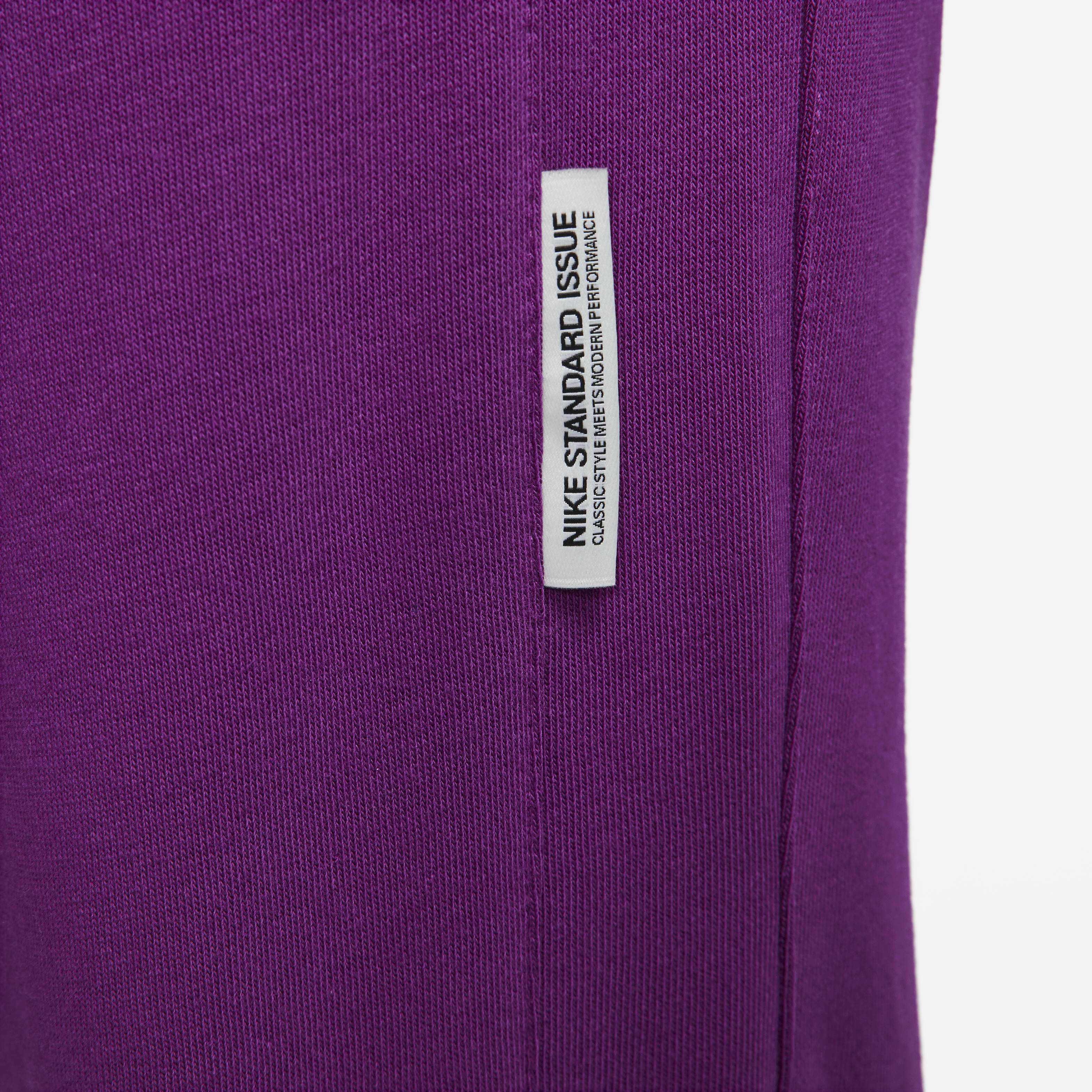 Nike Dri-FIT Swoosh Fly Standard Issue image number 4