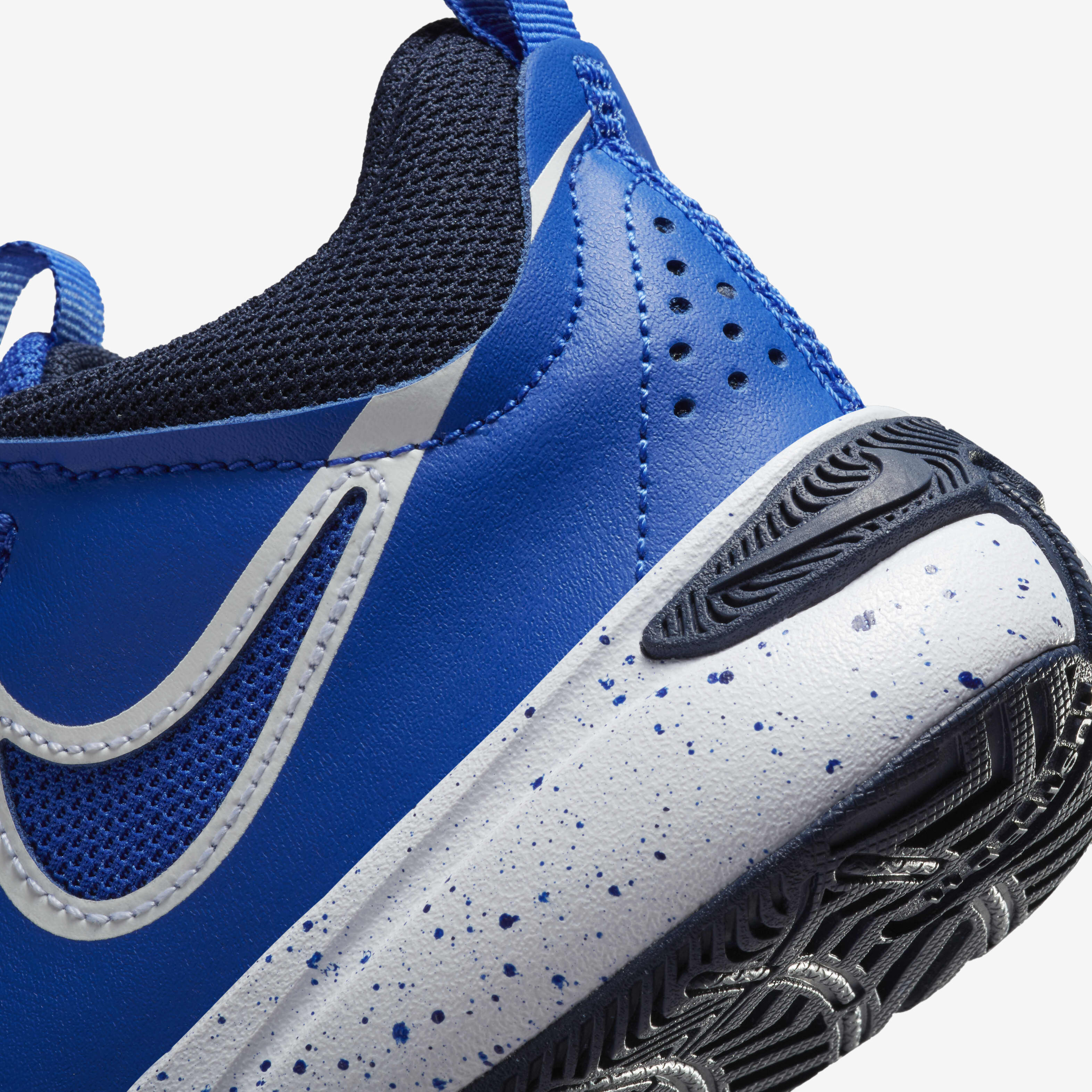 Buy Nike Team Hustle D 11 Younger Kids Shoes Nike Saudi Official