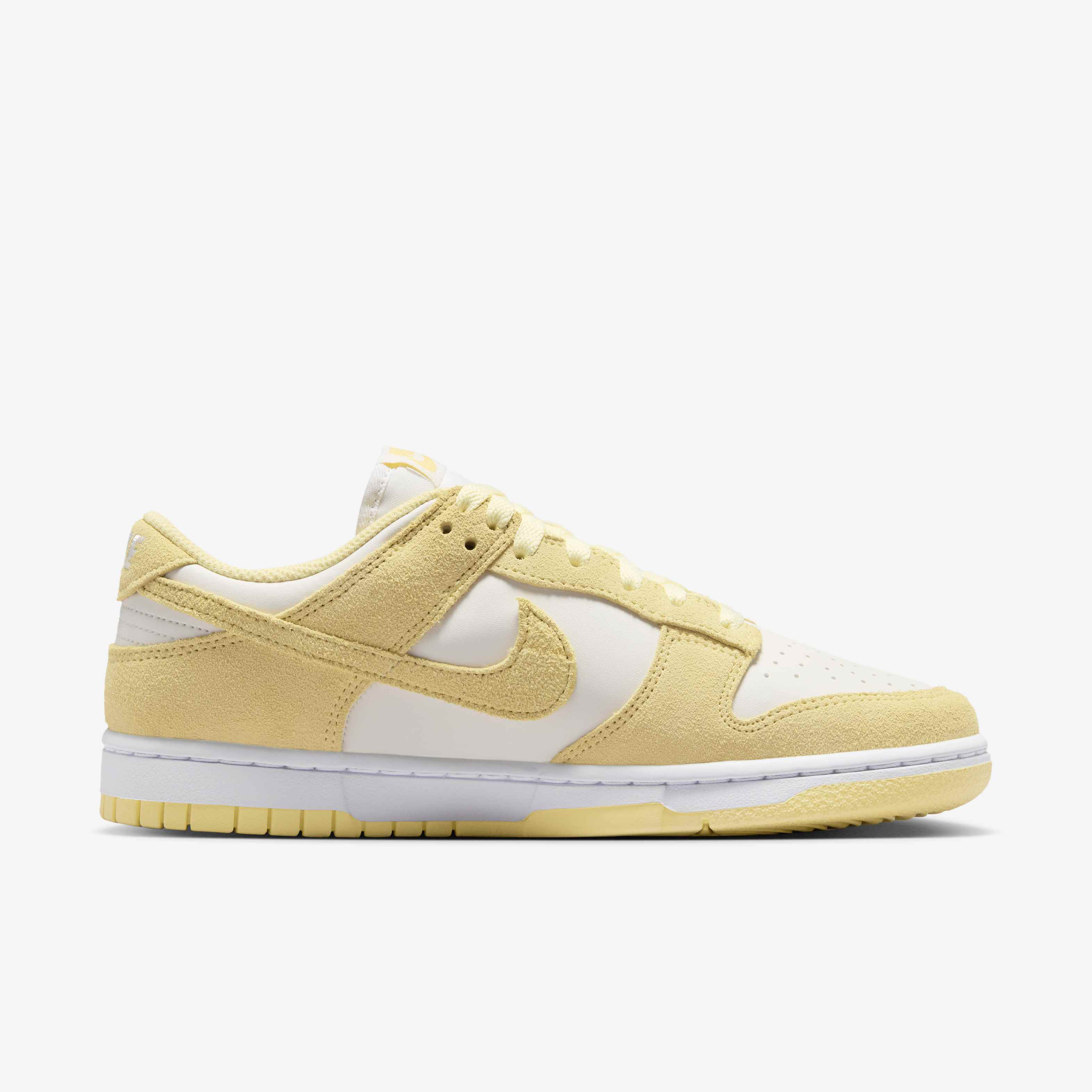 Nike Dunk Low Suede image number 2