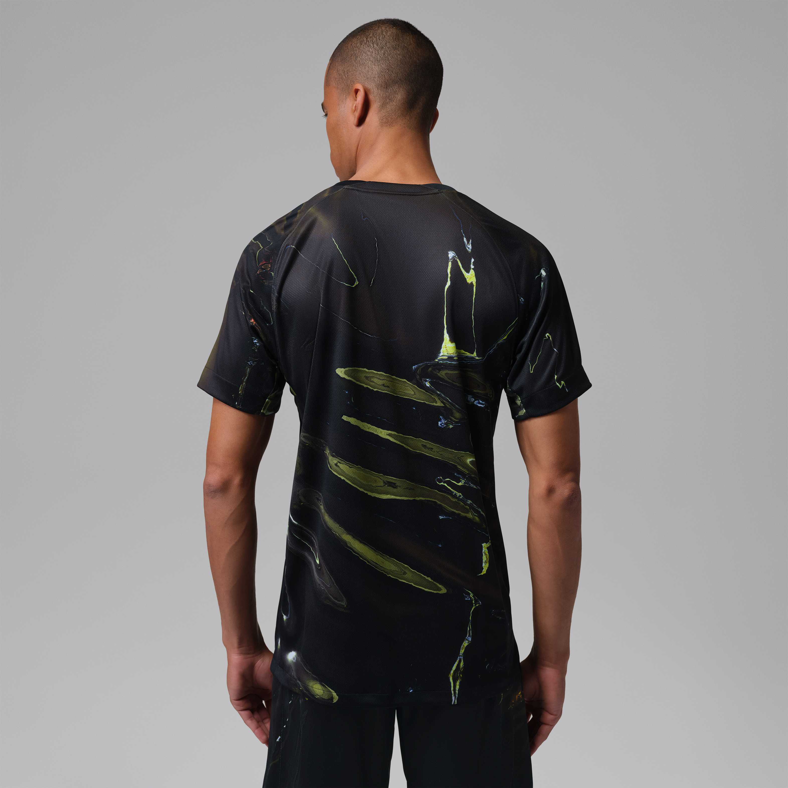 Paris Saint-Germain 2026 Stadium Night Edition image number 1