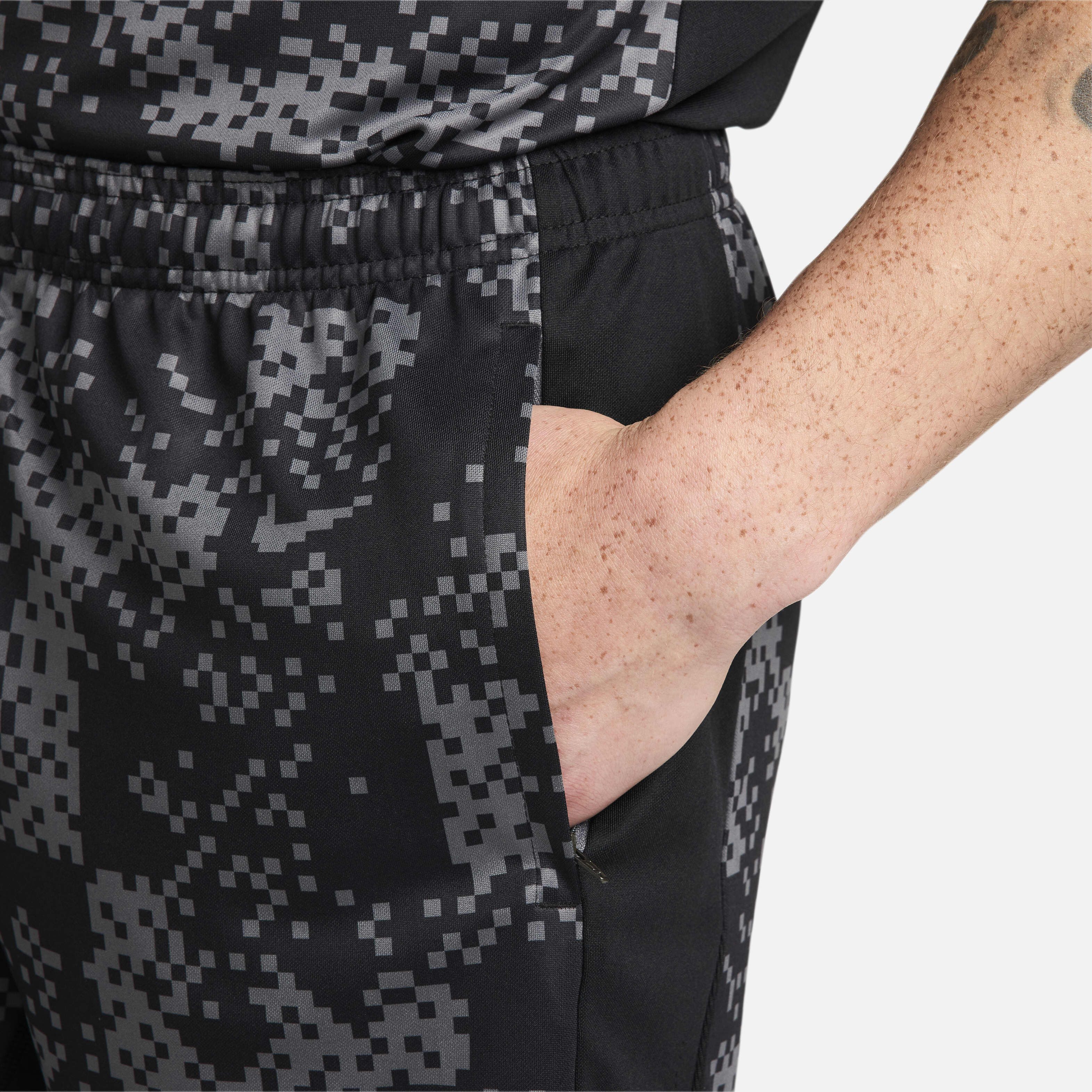 نايكي اكاديمي برو image number 4