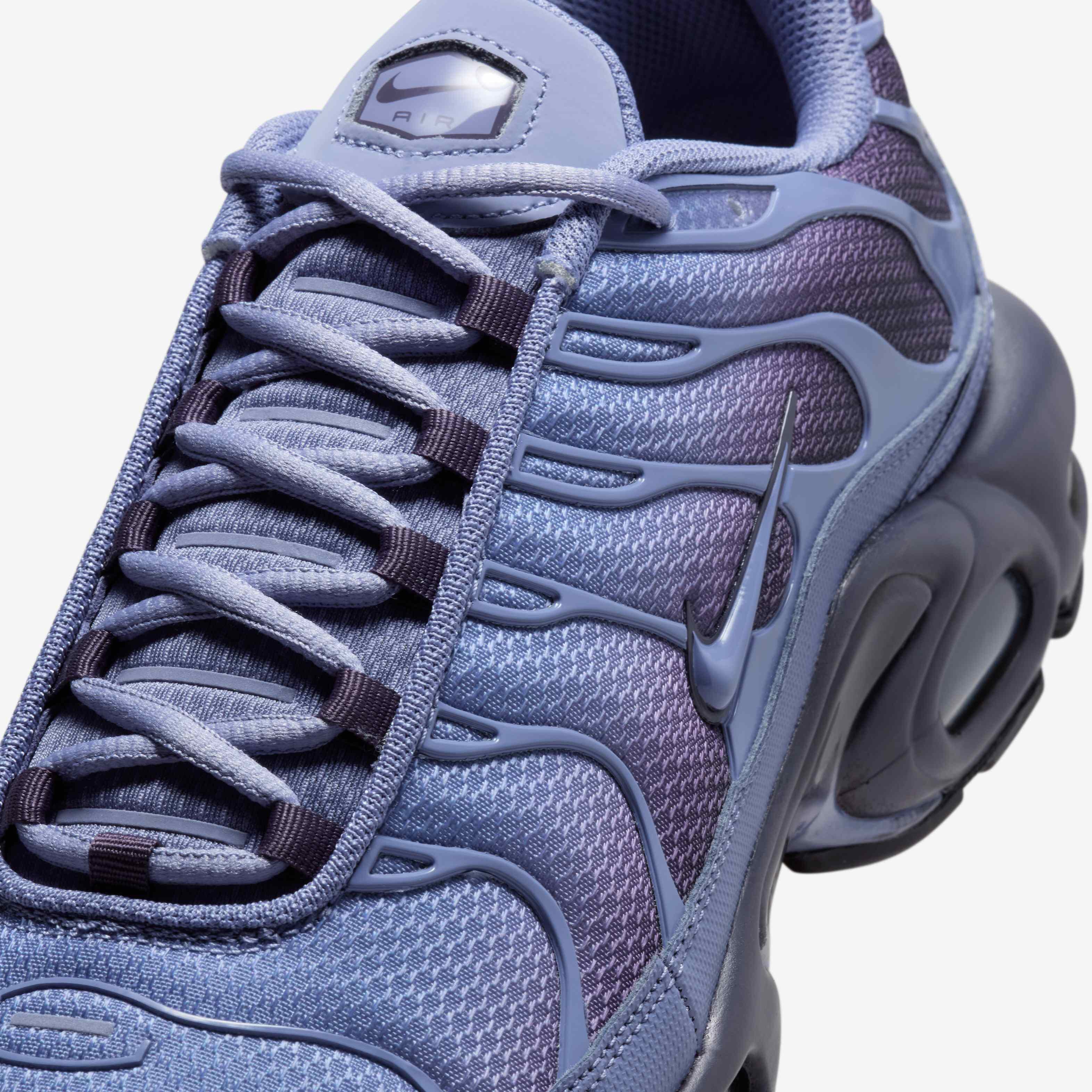 Nike Air Max Plus image number 6
