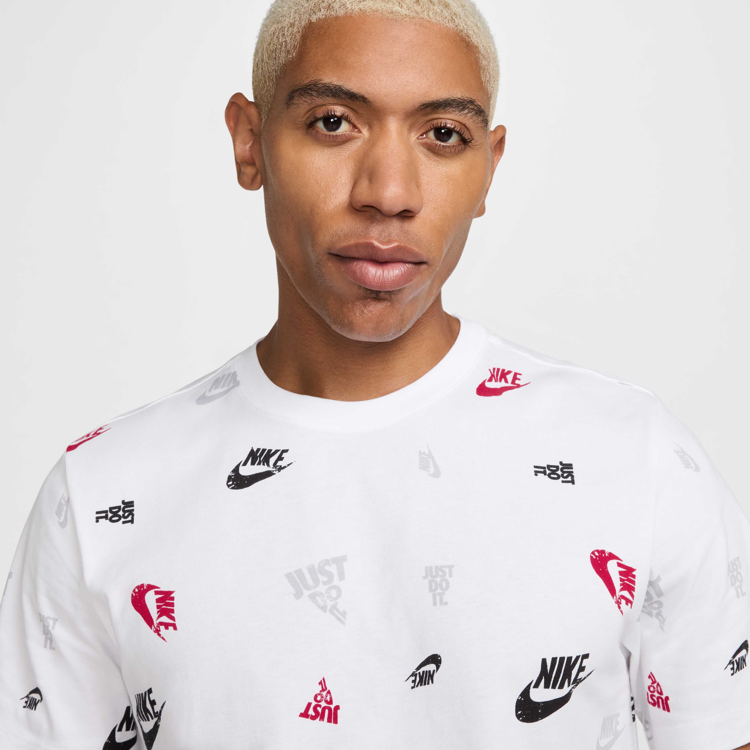 Nike Sportswear image number 2
